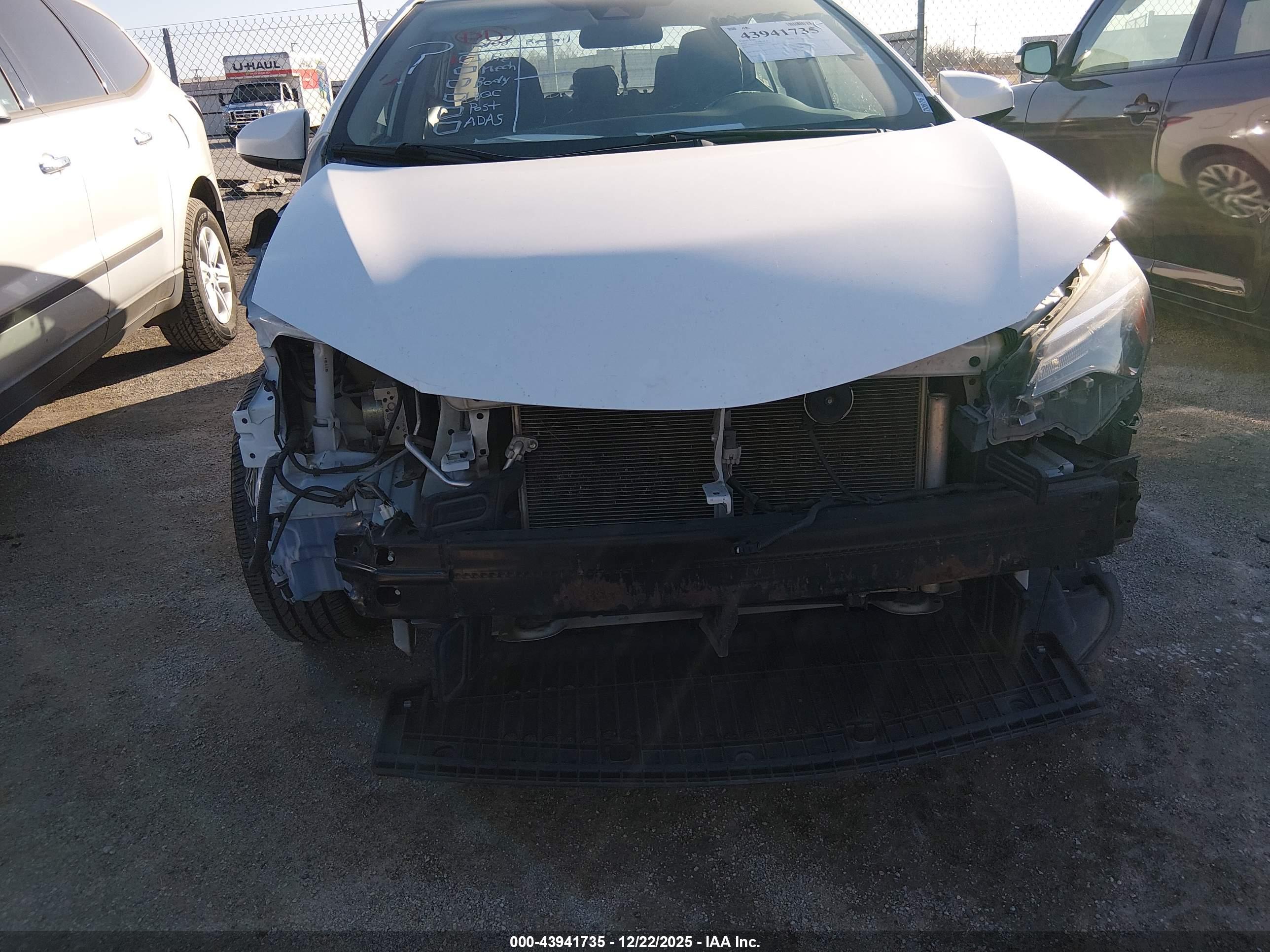 TOYOTA COROLLA image 6