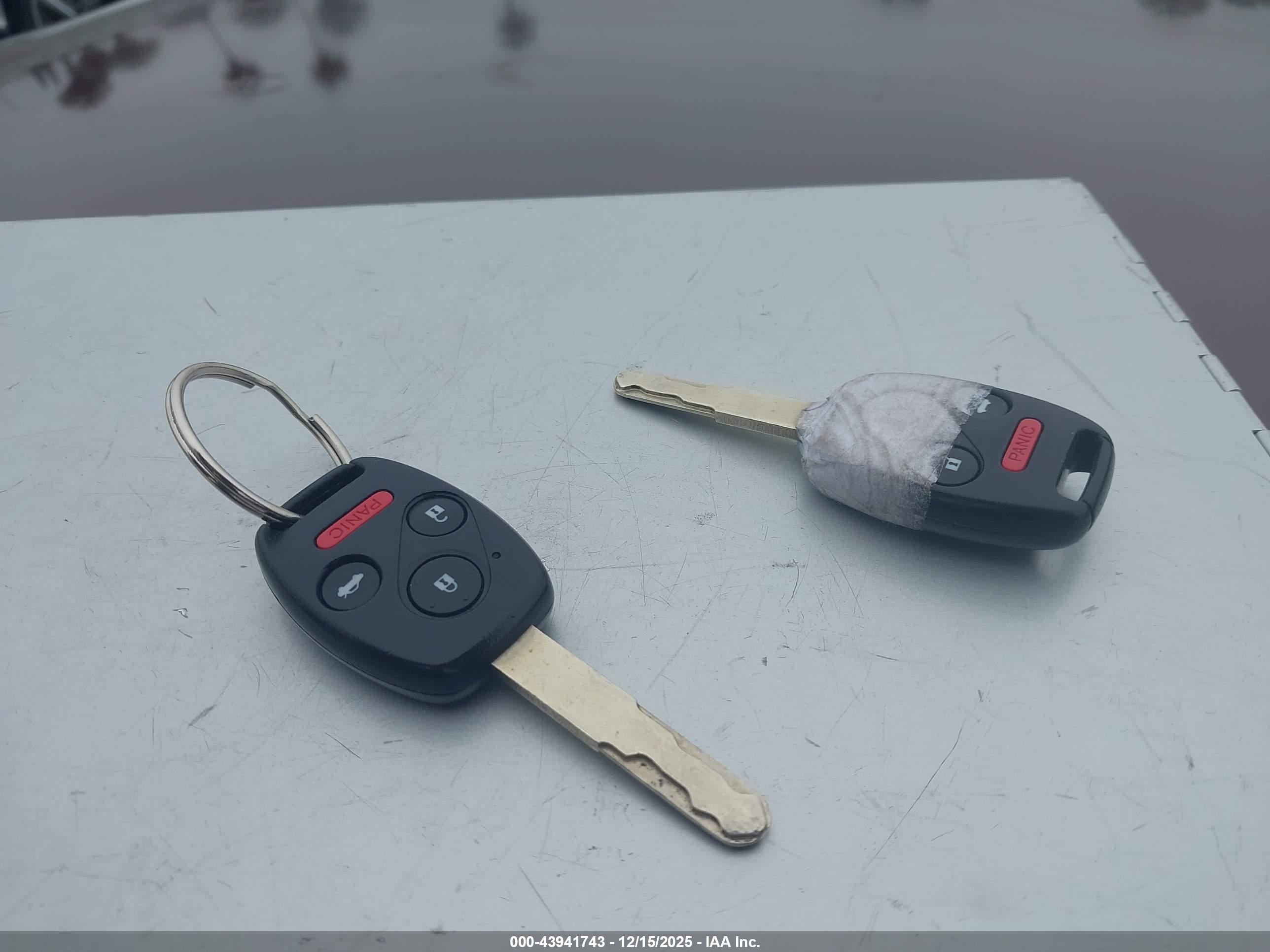 HONDA CIVIC image 11