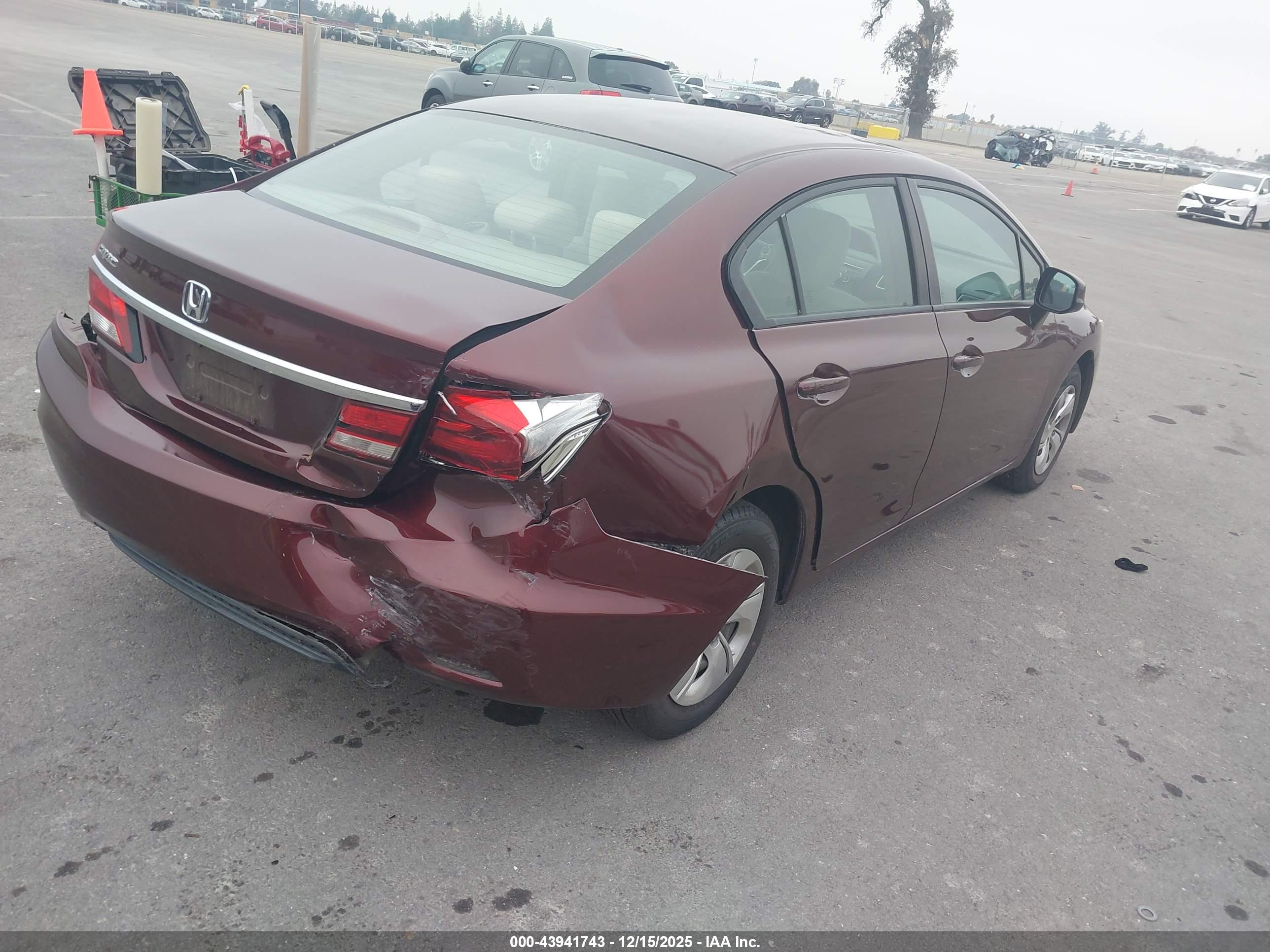 HONDA CIVIC image 4