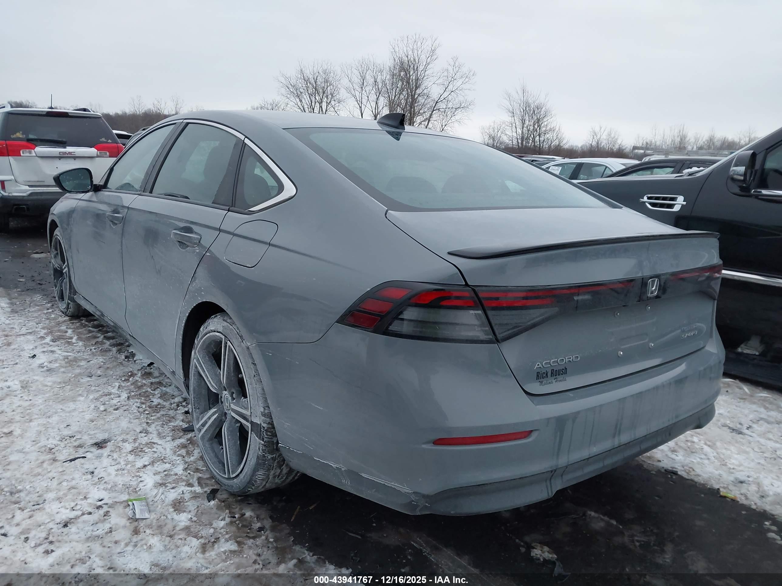 HONDA ACCORD image 3