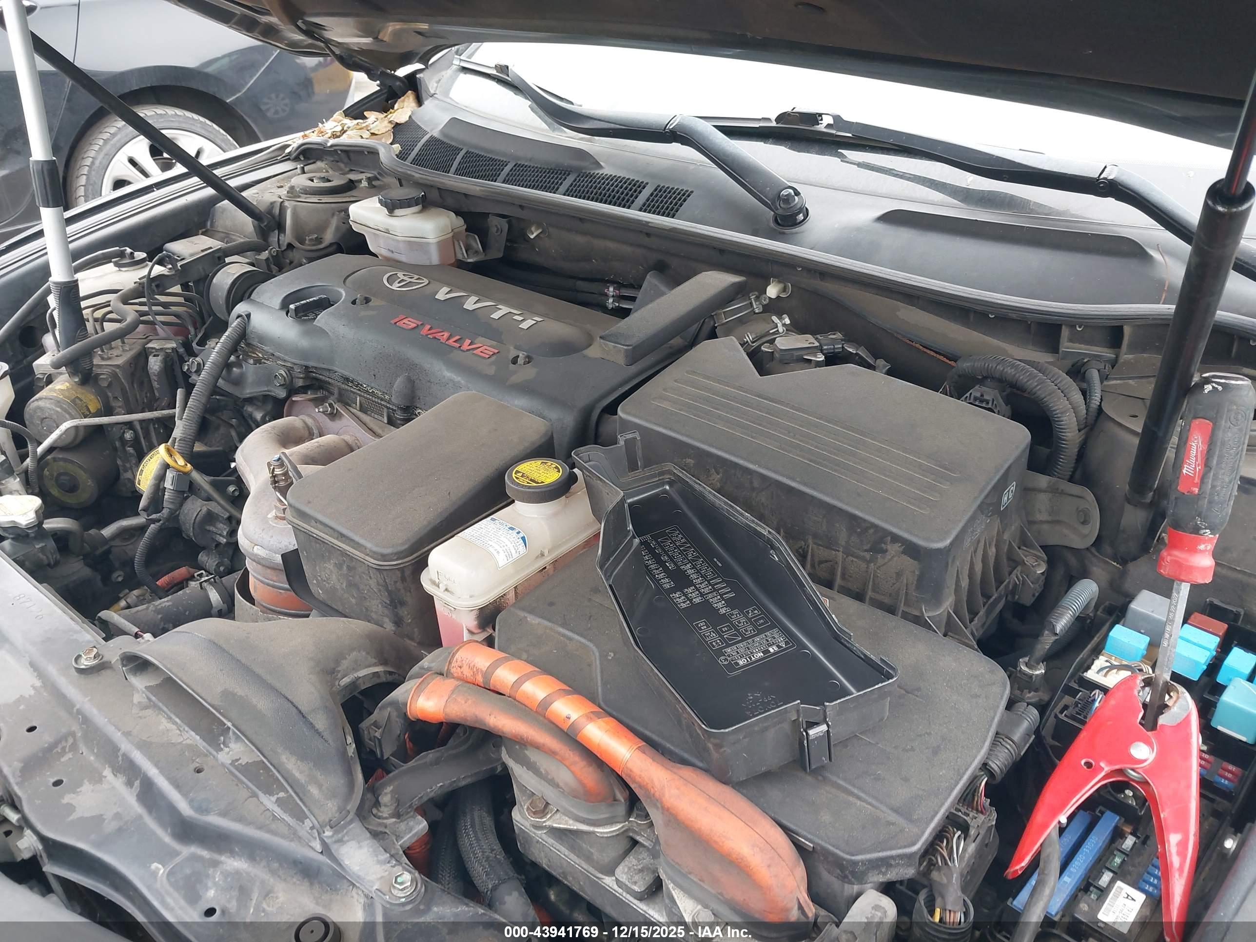 TOYOTA CAMRY image 10