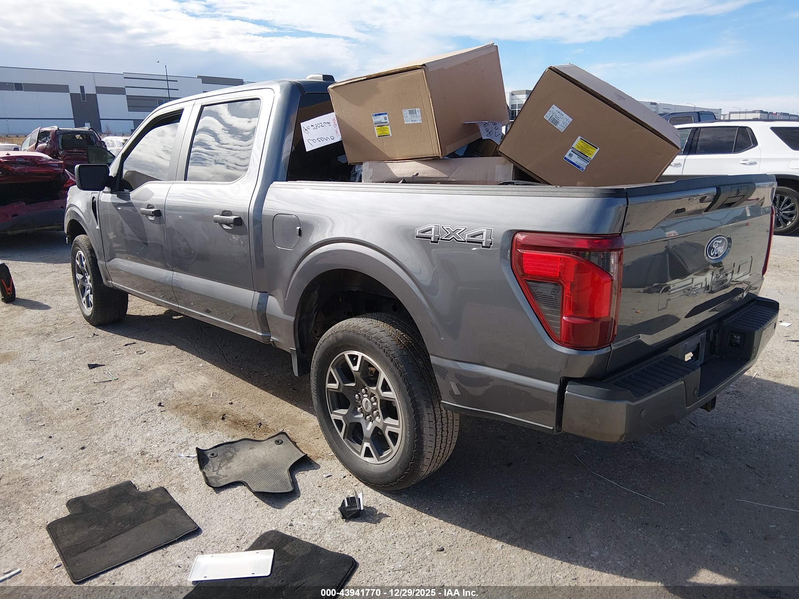 FORD F-150 image 3