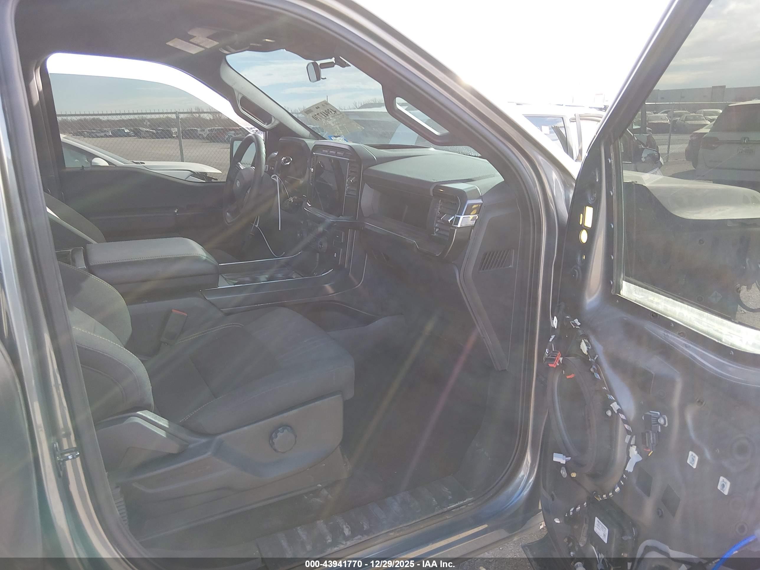 FORD F-150 image 5