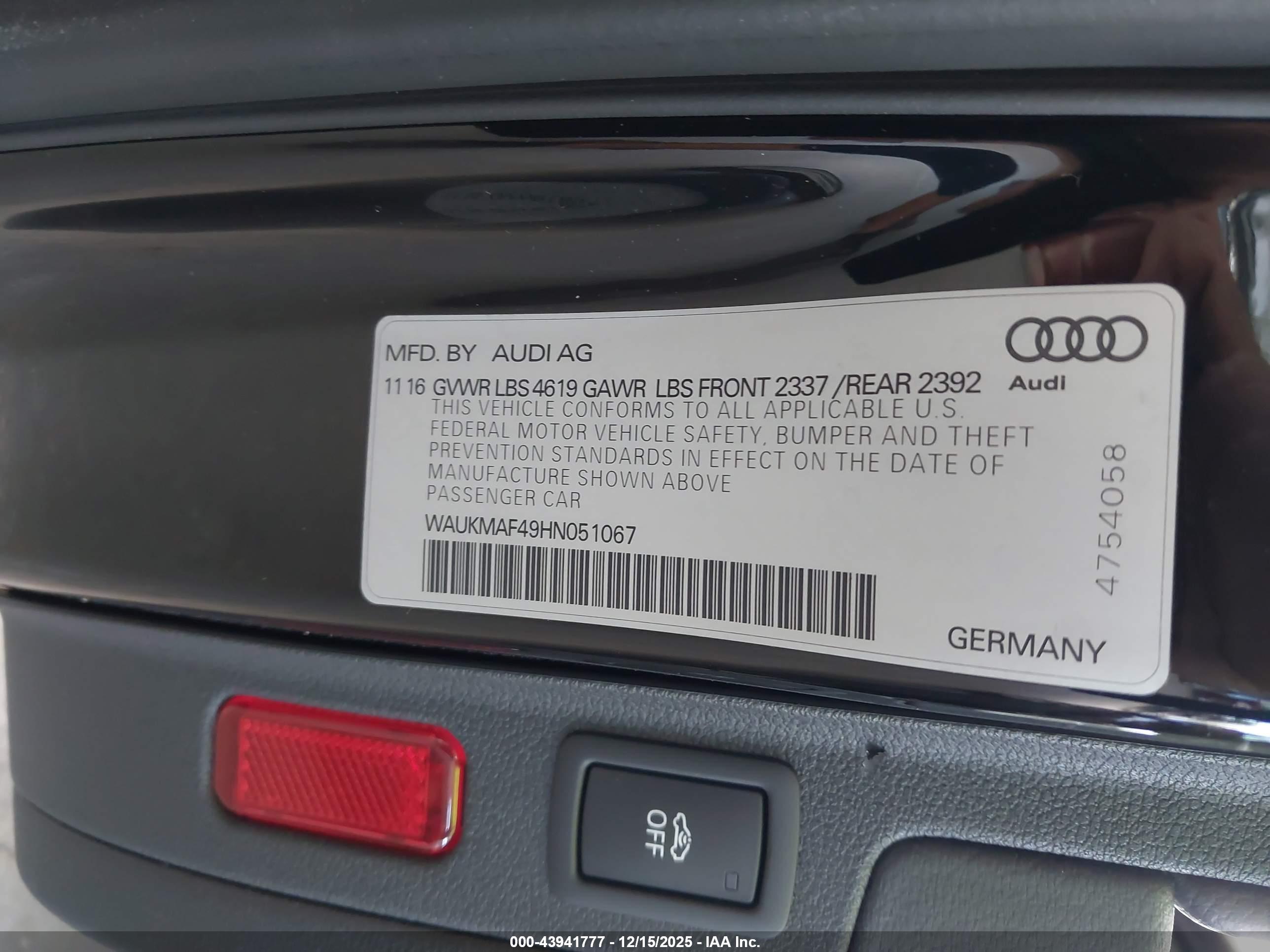 AUDI A4 image 9