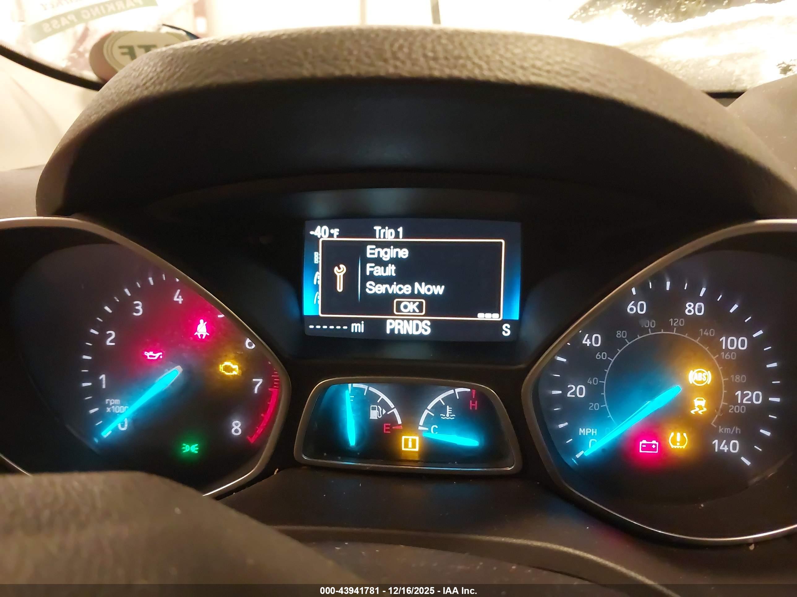 FORD ESCAPE image 7
