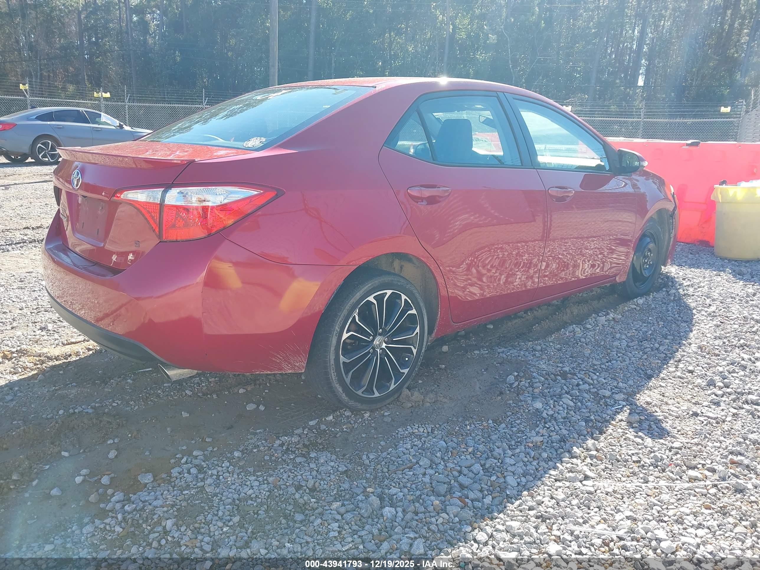 TOYOTA COROLLA image 4