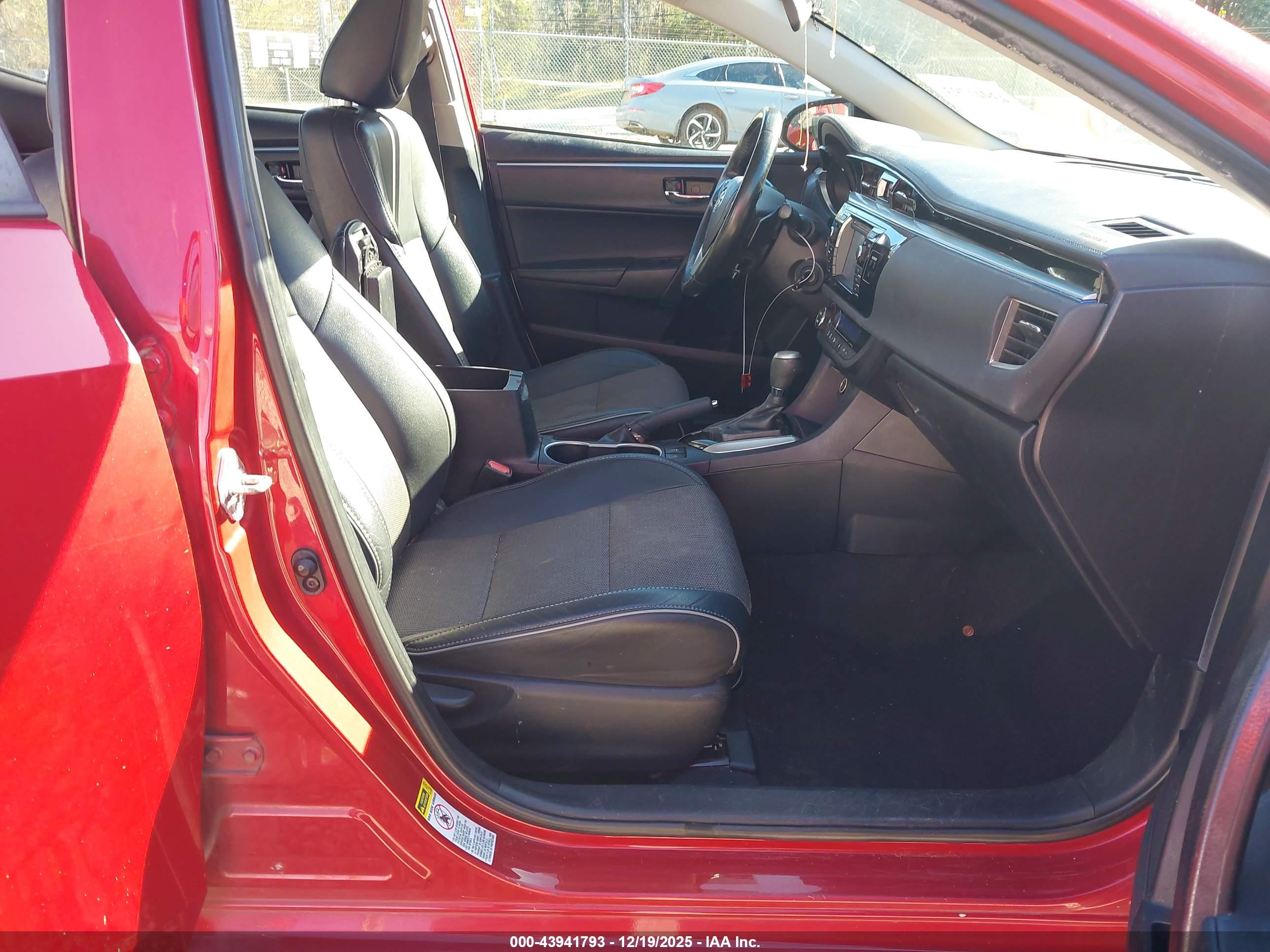TOYOTA COROLLA image 5
