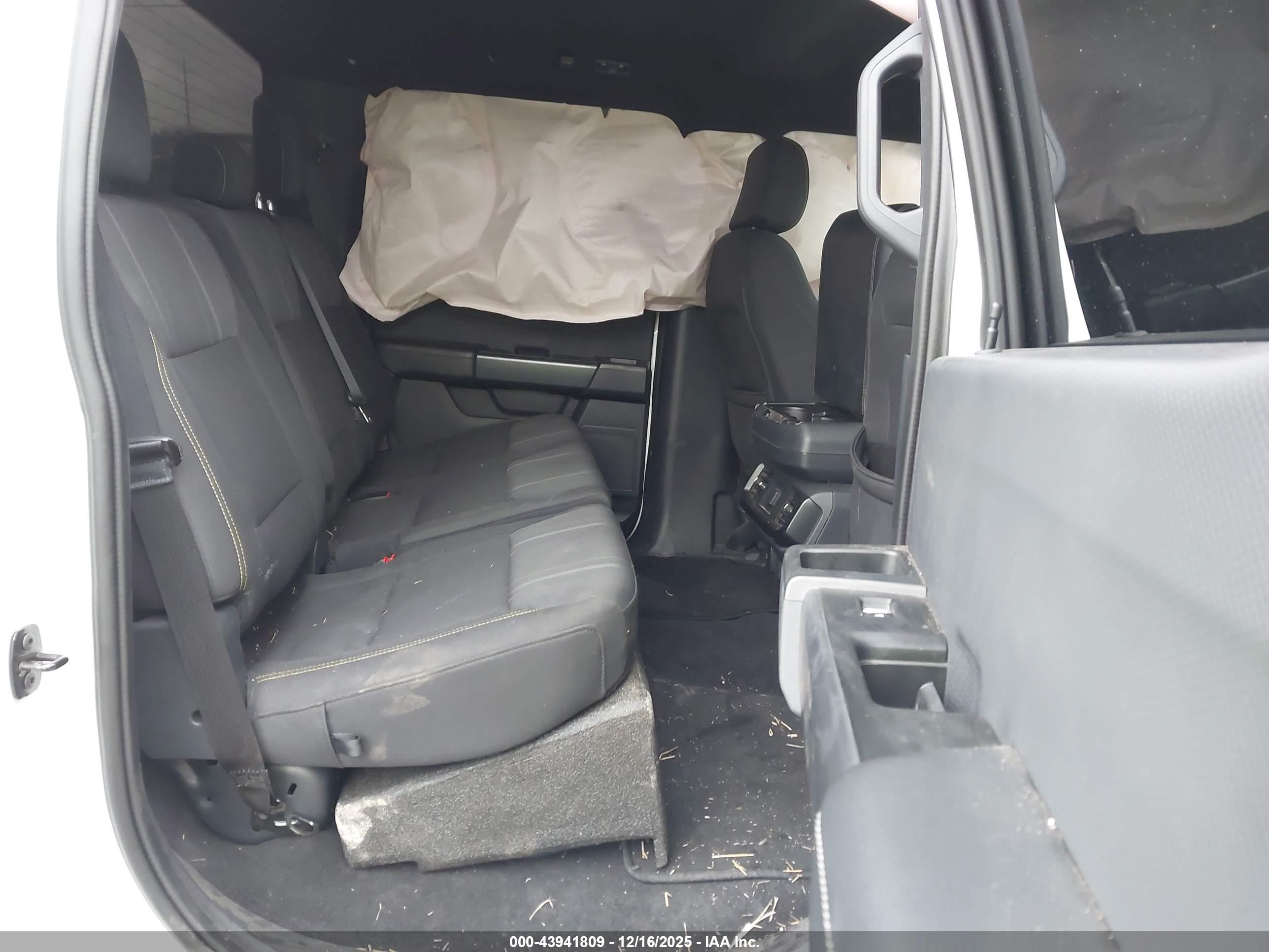 FORD F-150 image 8