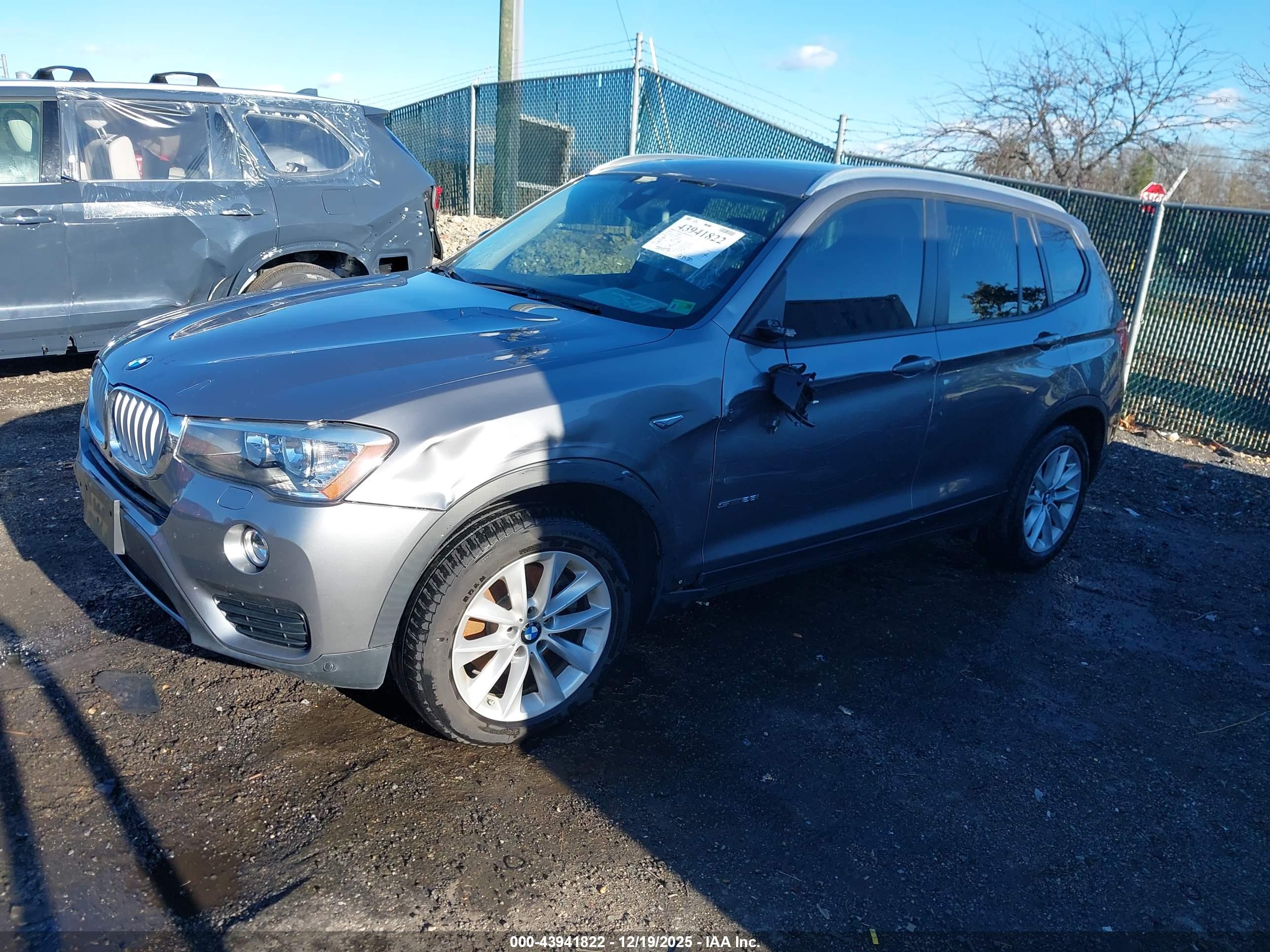 BMW X3 image 2