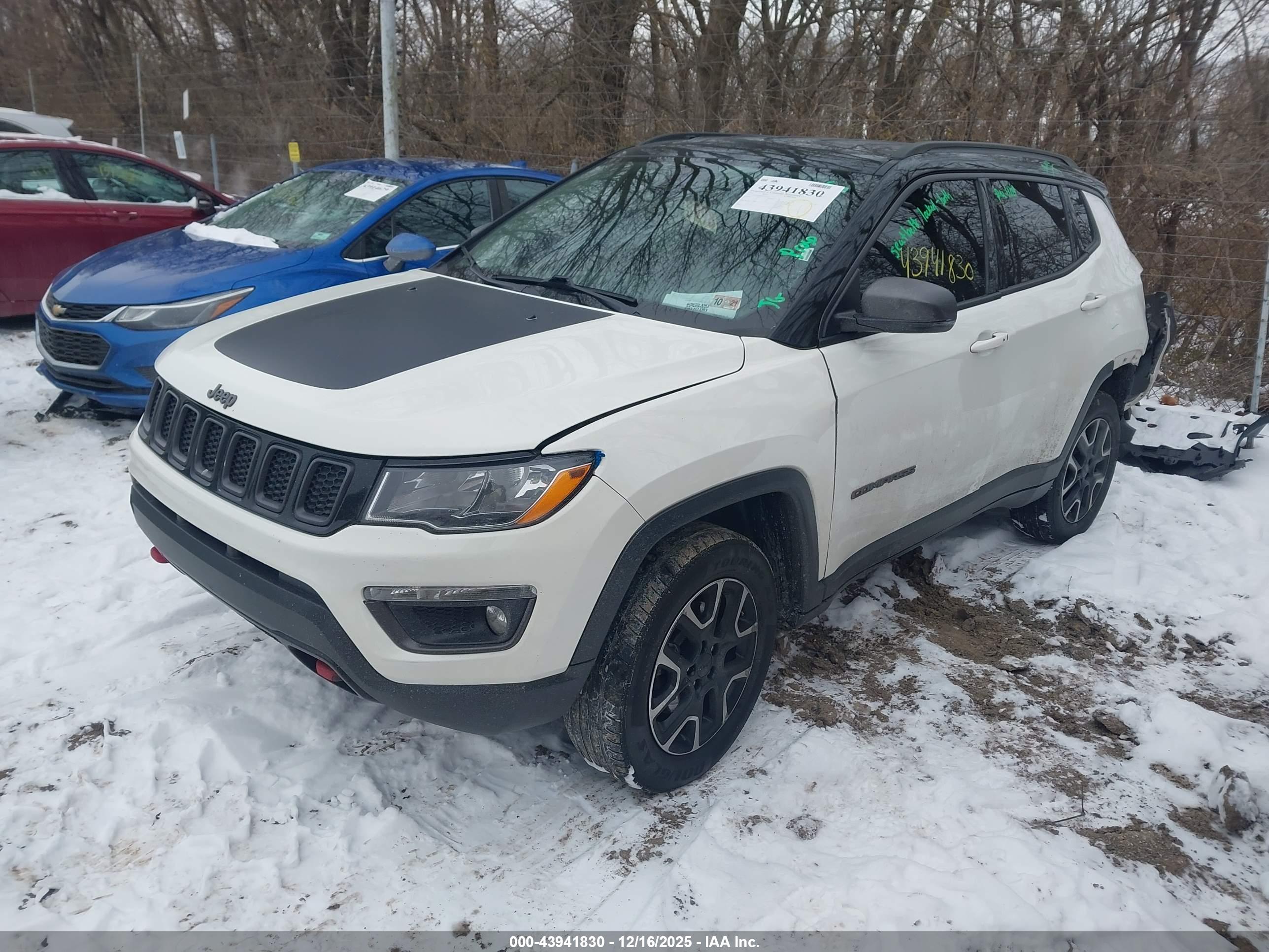 JEEP COMPASS image 2