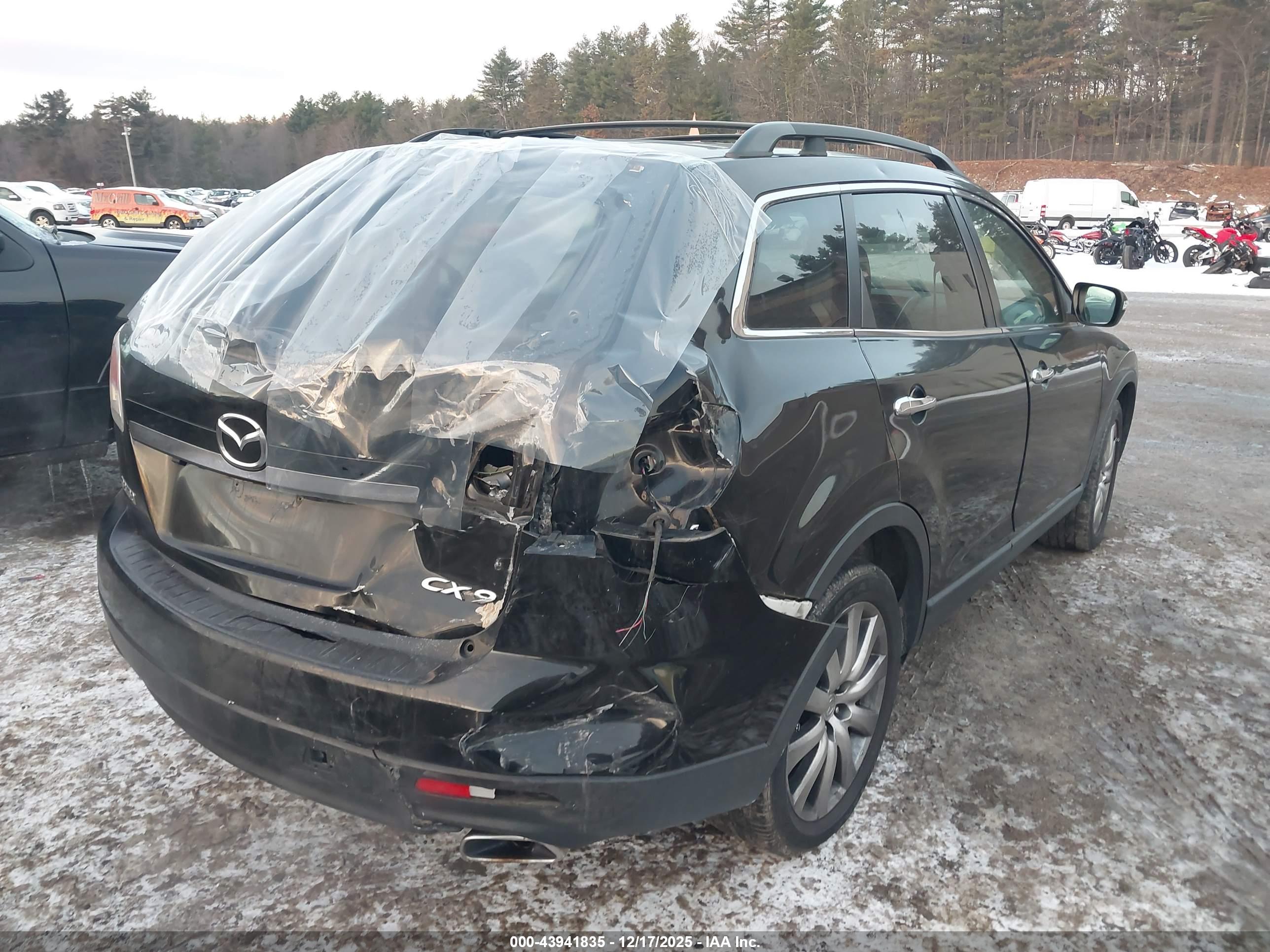MAZDA CX-9 image 4
