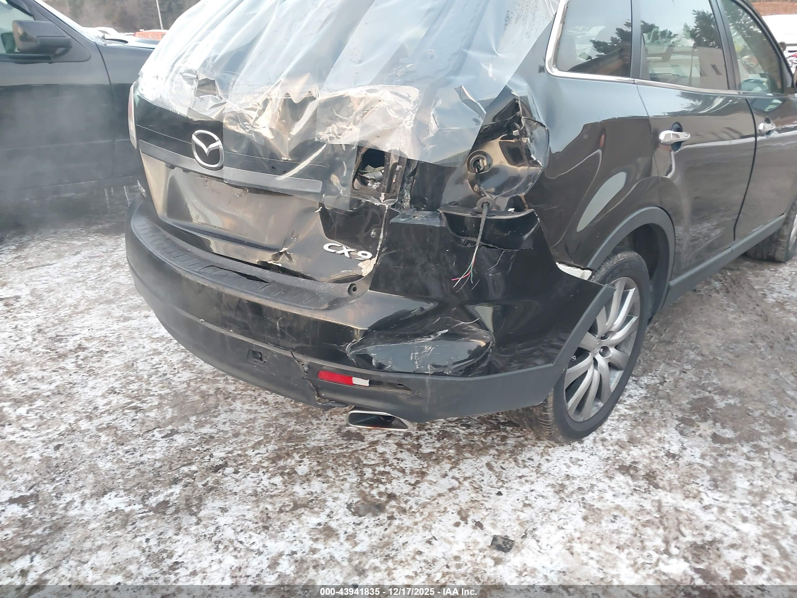 MAZDA CX-9 image 6