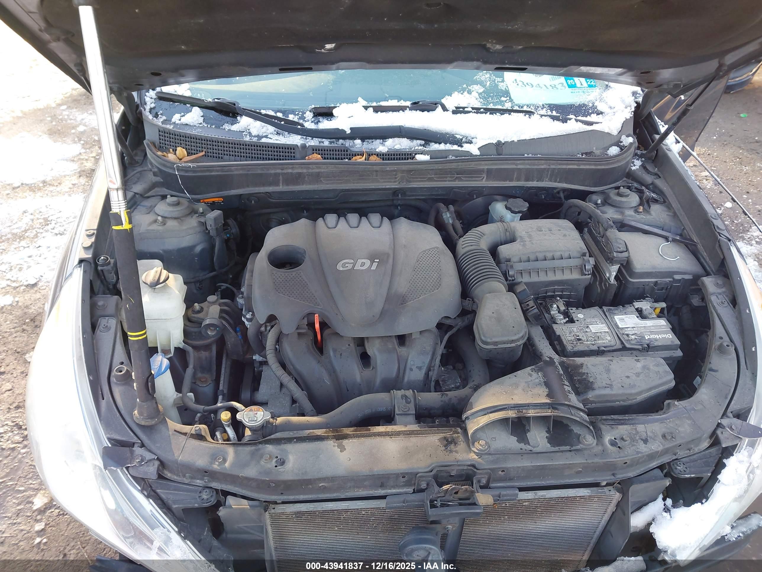 HYUNDAI SONATA image 10