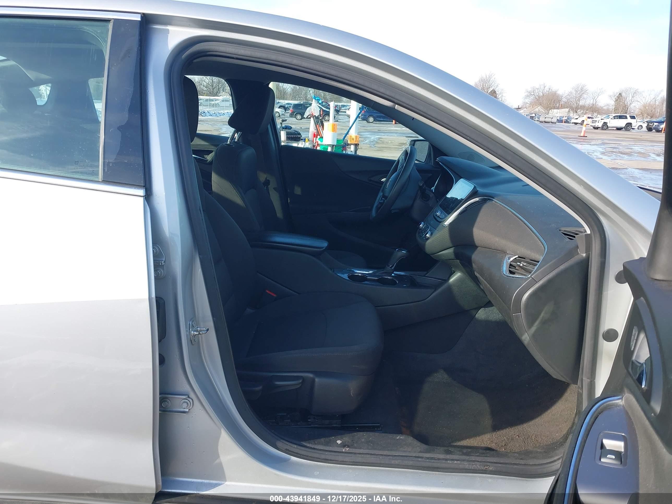 CHEVROLET MALIBU image 5