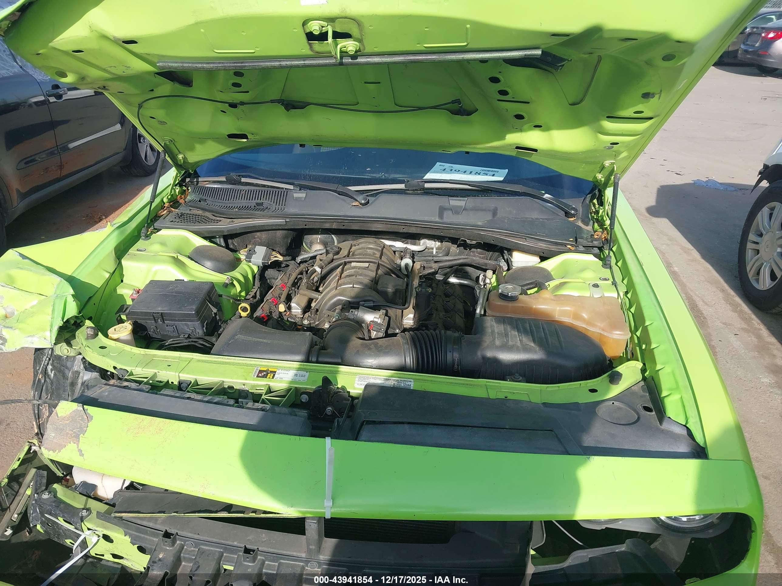 DODGE CHALLENGER image 10