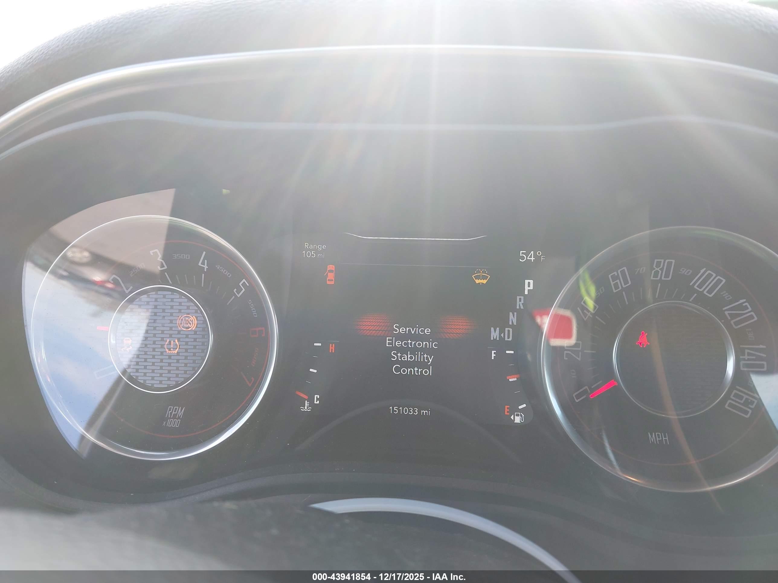 DODGE CHALLENGER image 7
