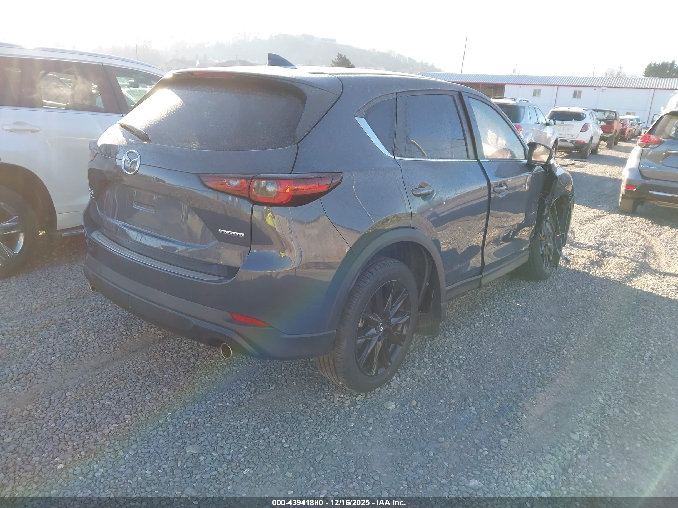 MAZDA CX-5 image 4
