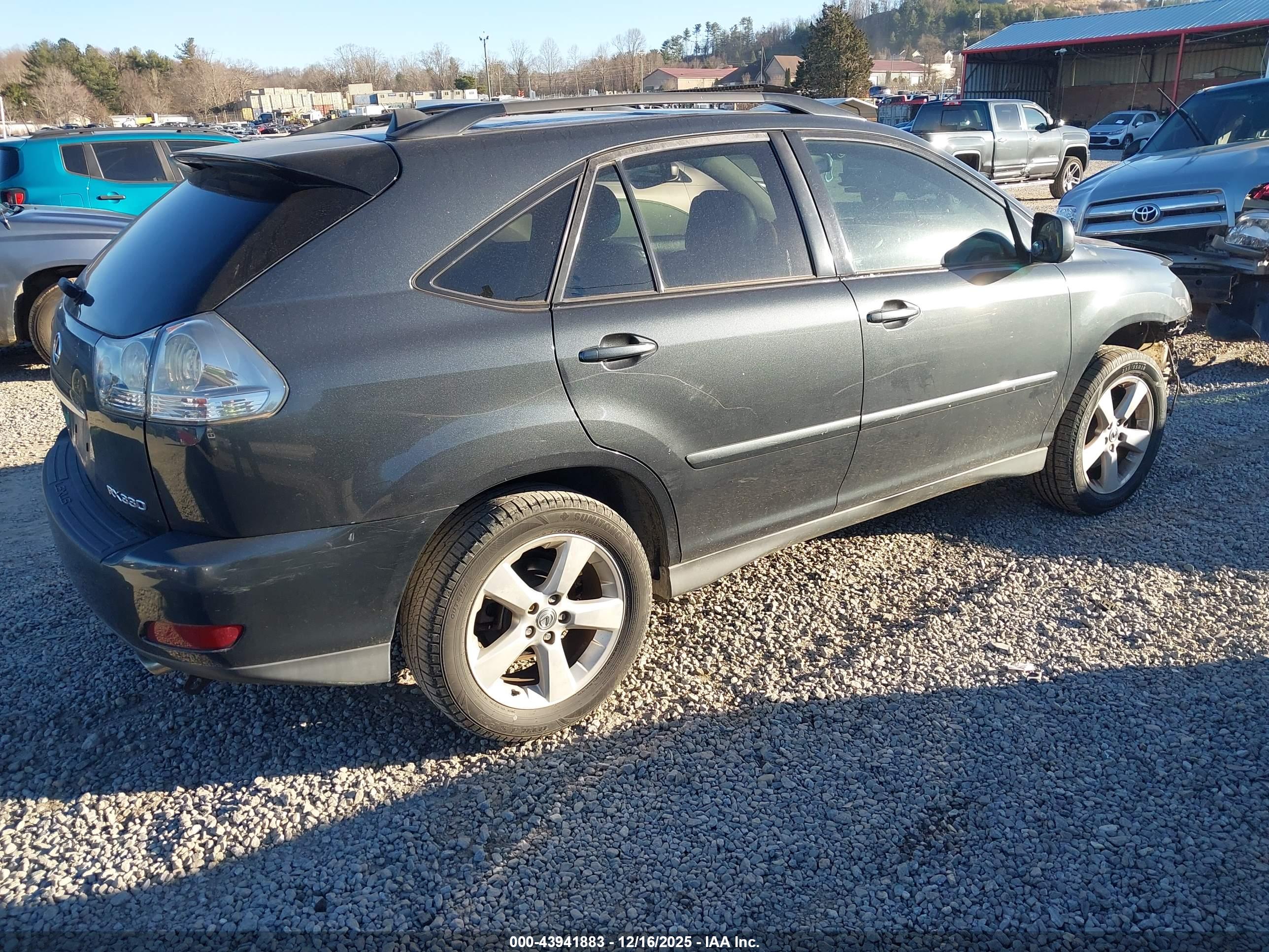 LEXUS RX image 4