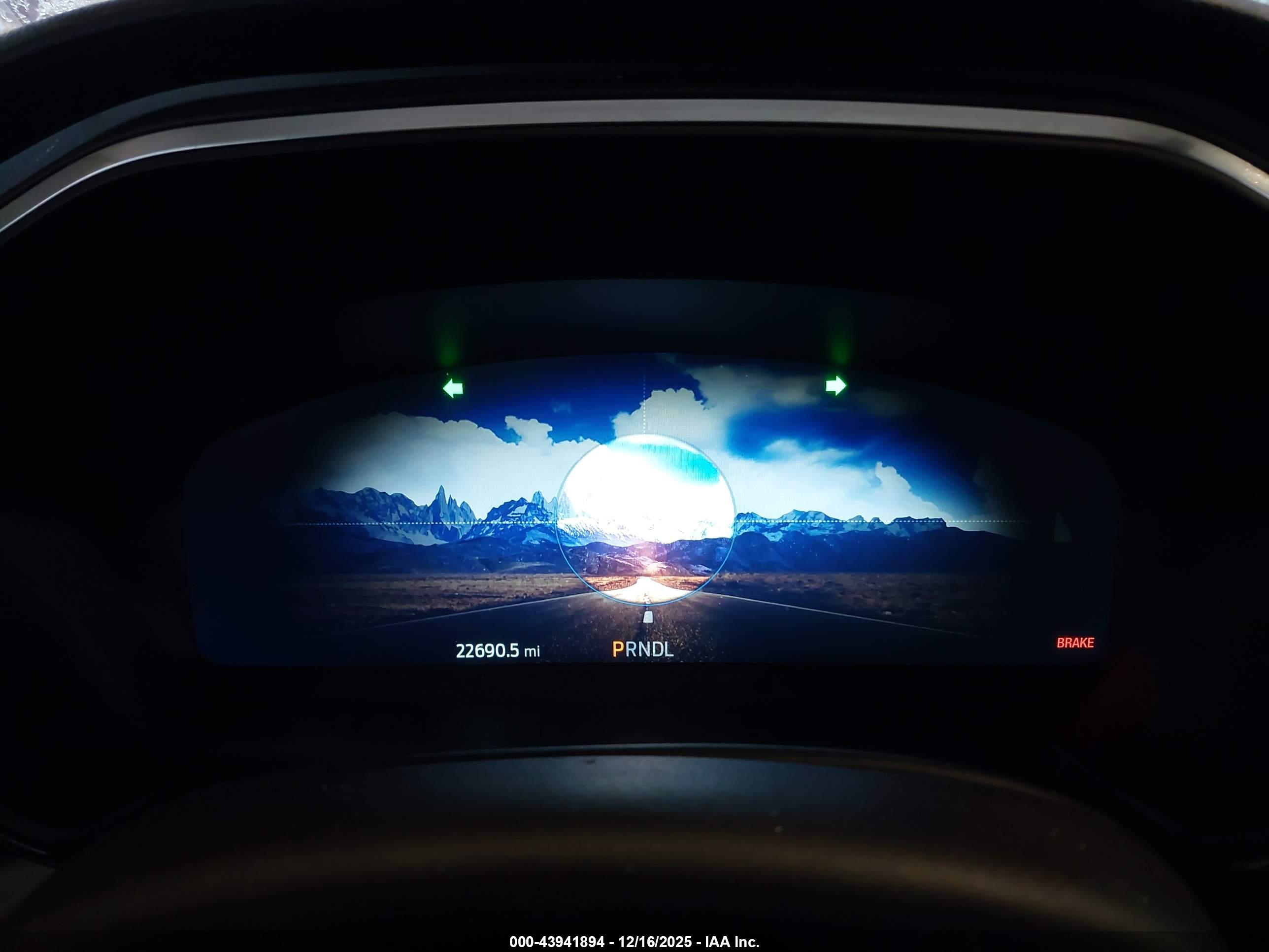 FORD ESCAPE image 7