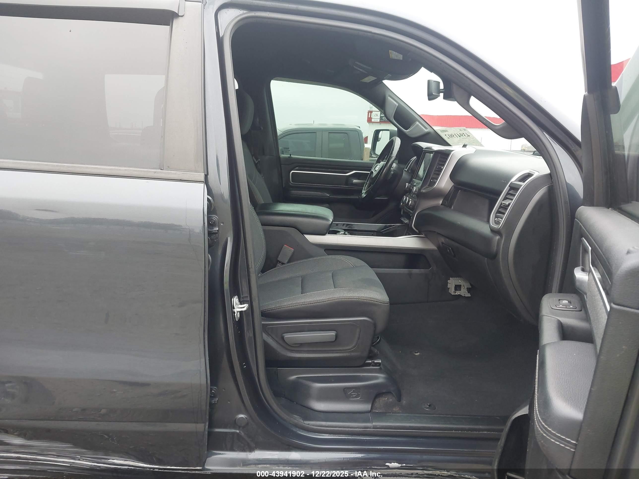 RAM 1500 image 5