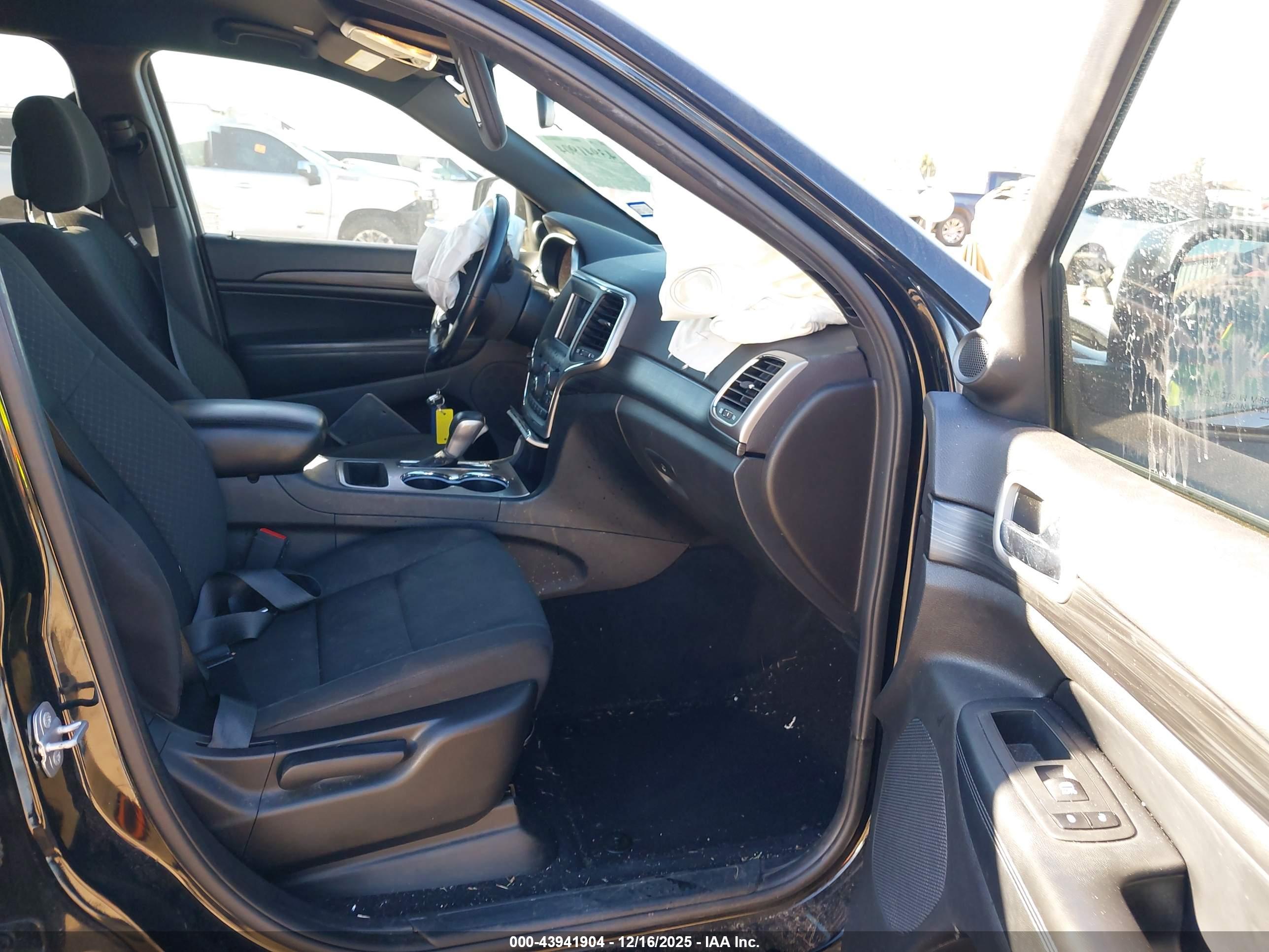 JEEP GRAND image 5