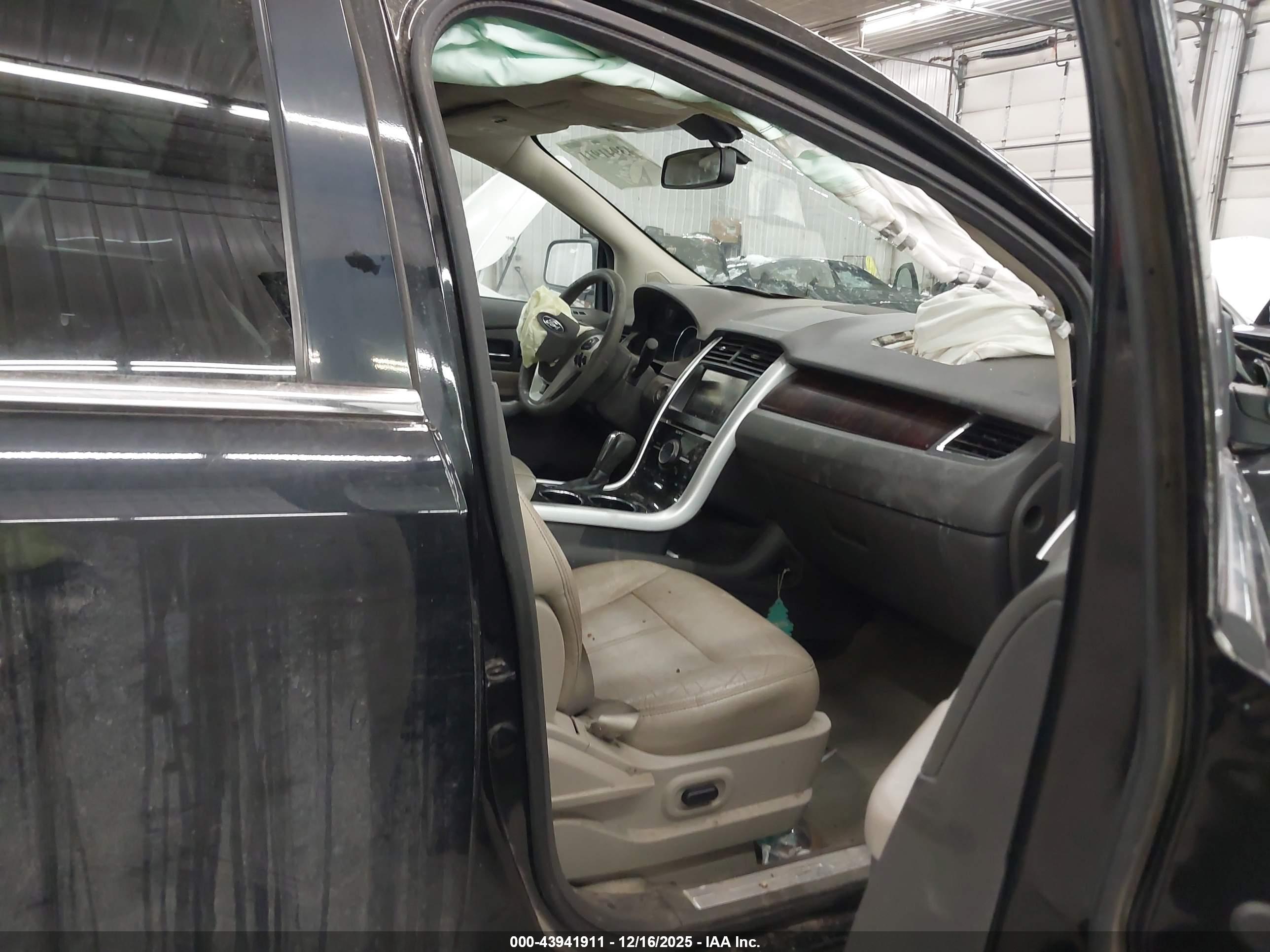 FORD EDGE image 5