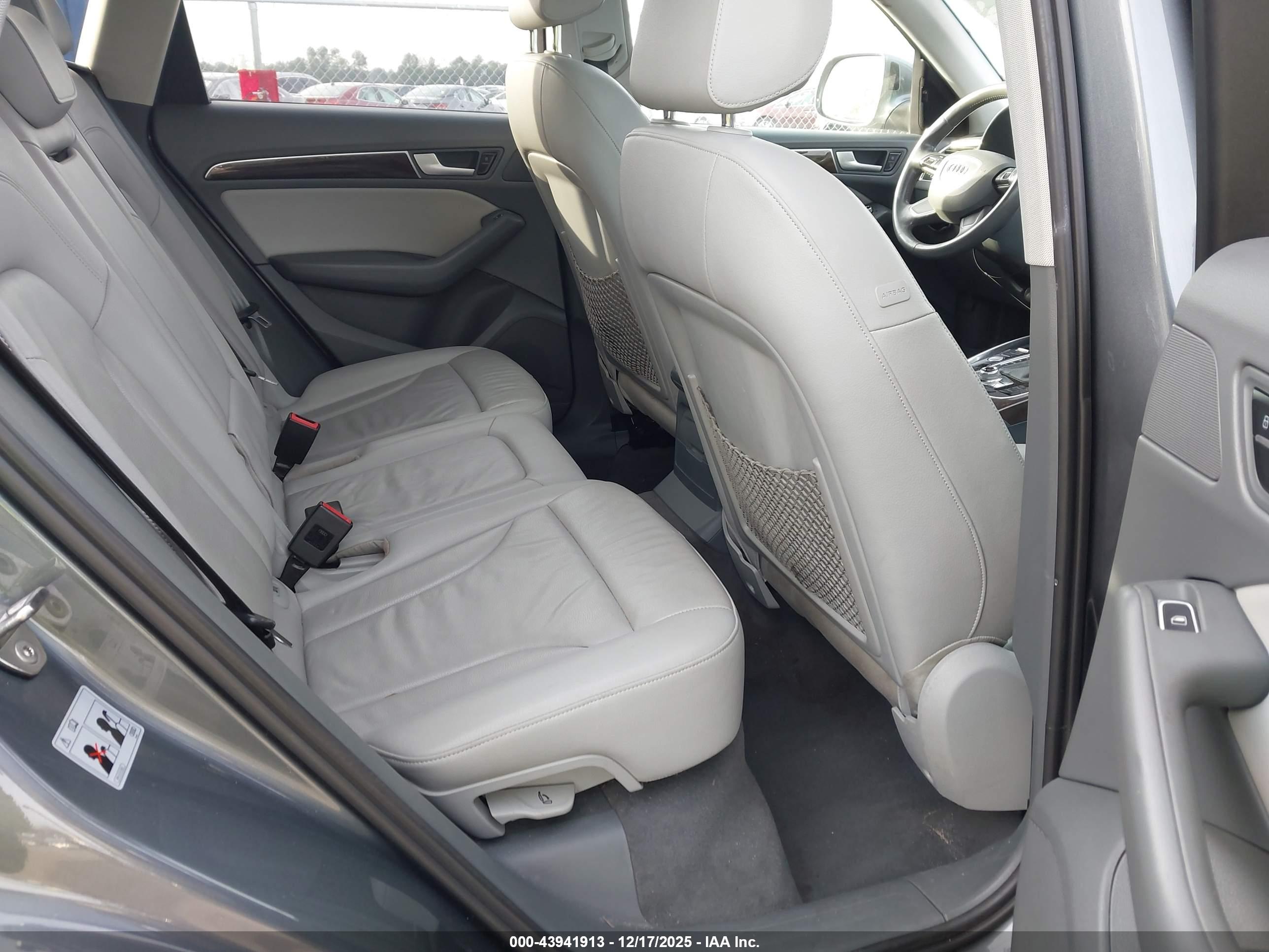 AUDI Q5 image 8