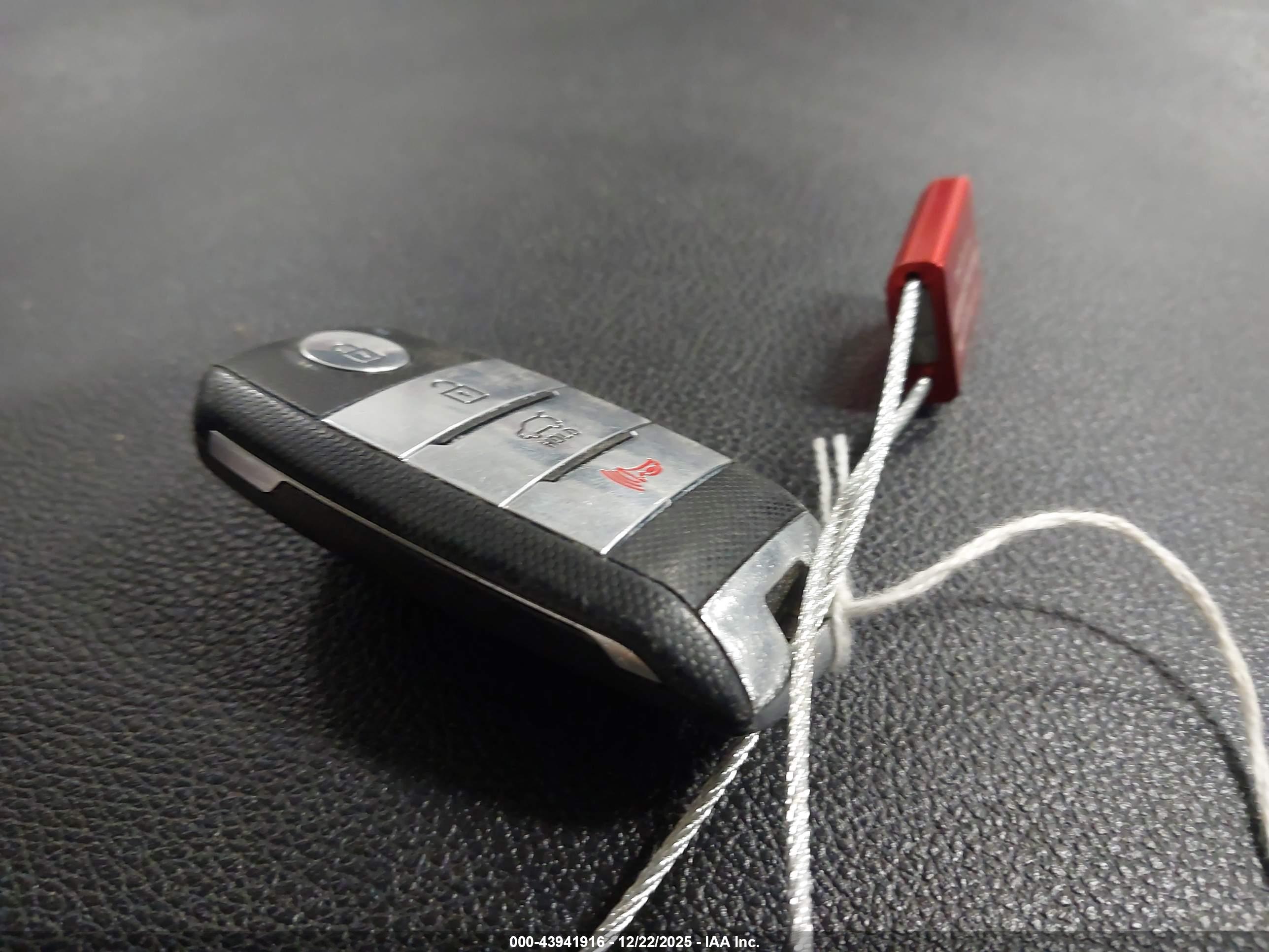 KIA SPORTAGE image 11