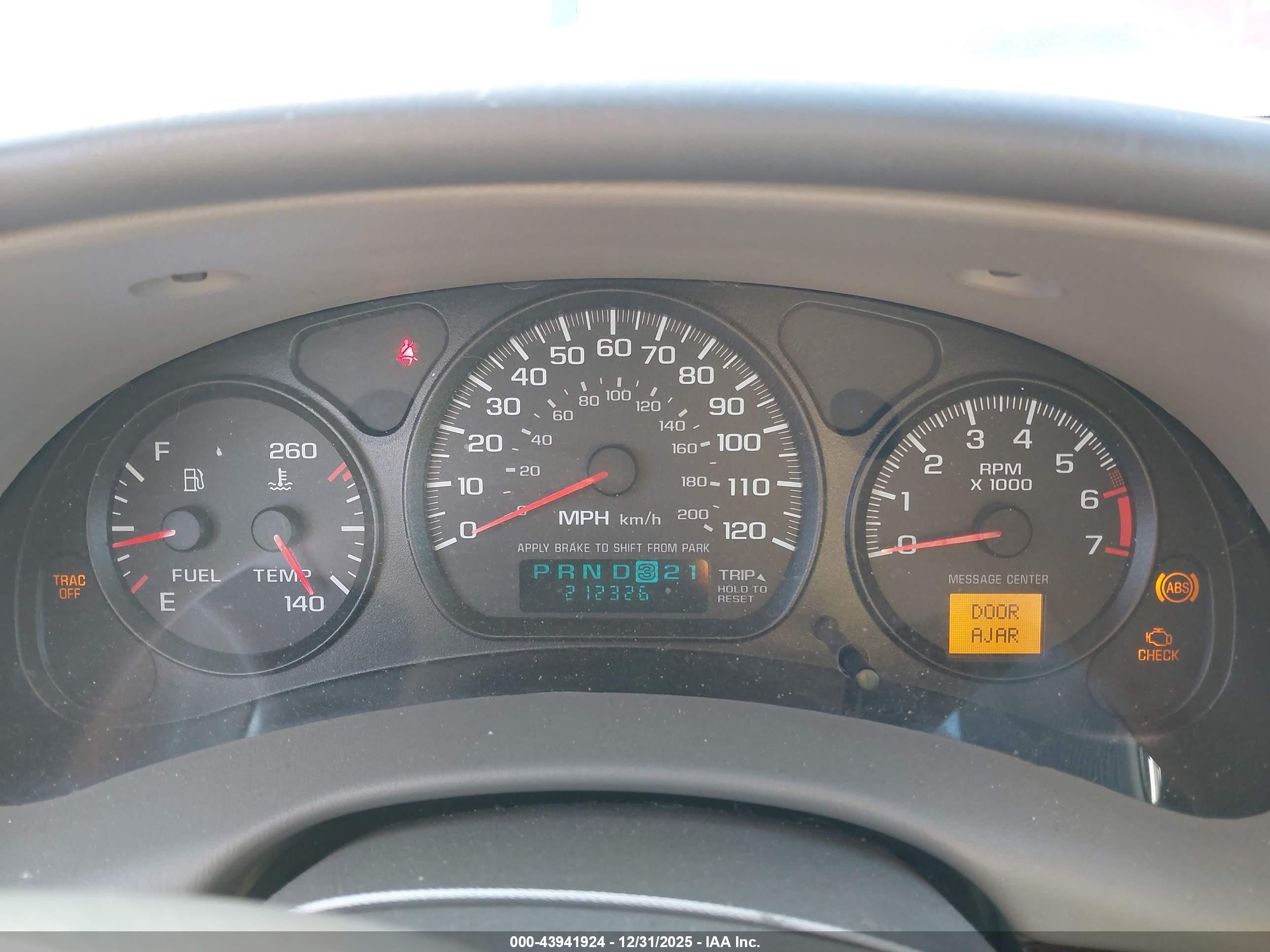 CHEVROLET IMPALA image 7