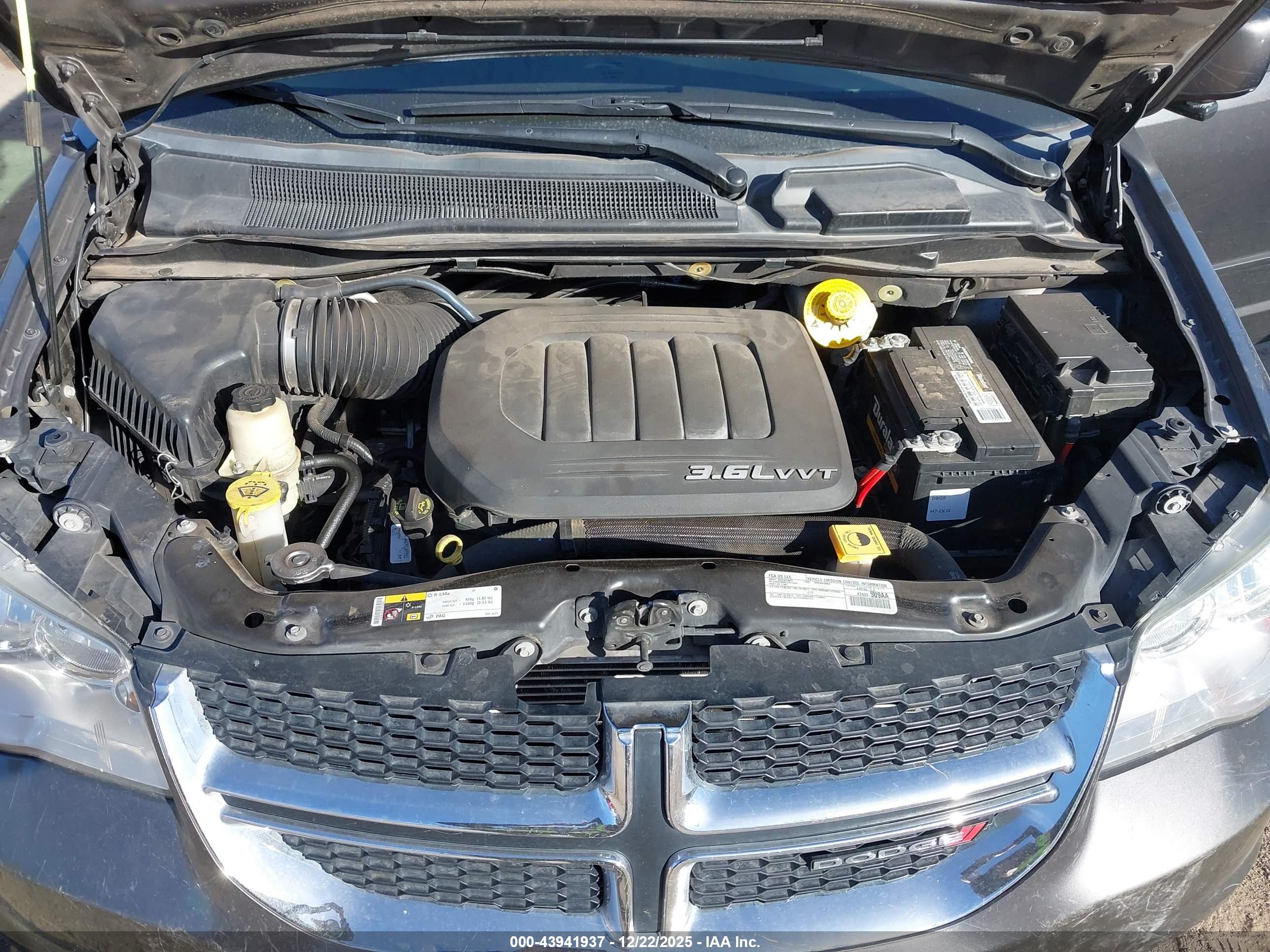 DODGE GRAND image 10