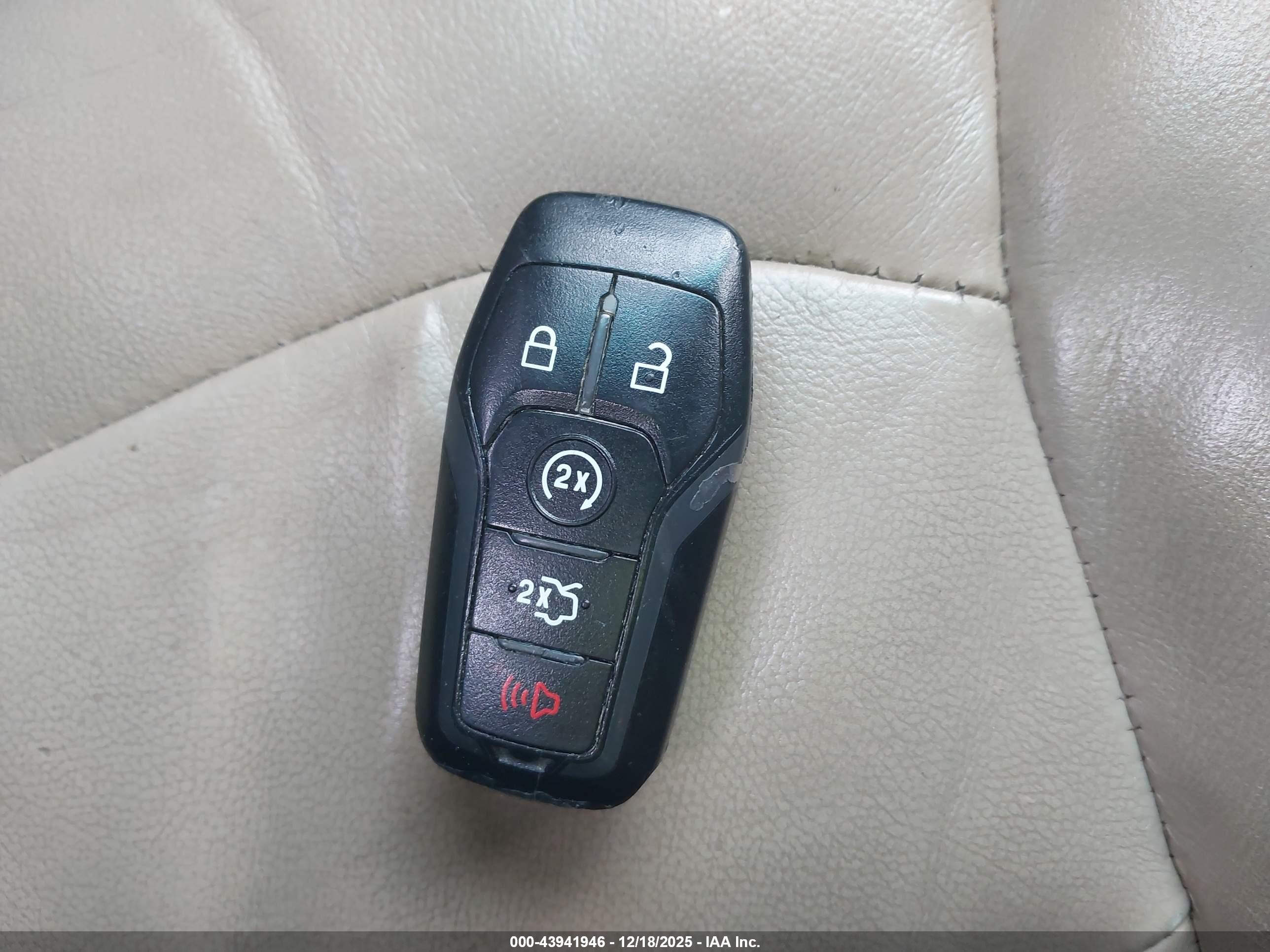FORD EXPLORER image 11