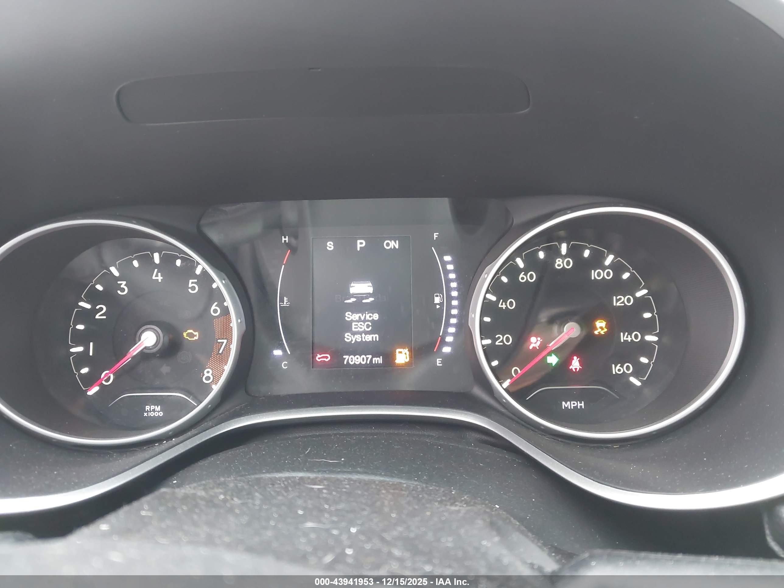 JEEP COMPASS image 7