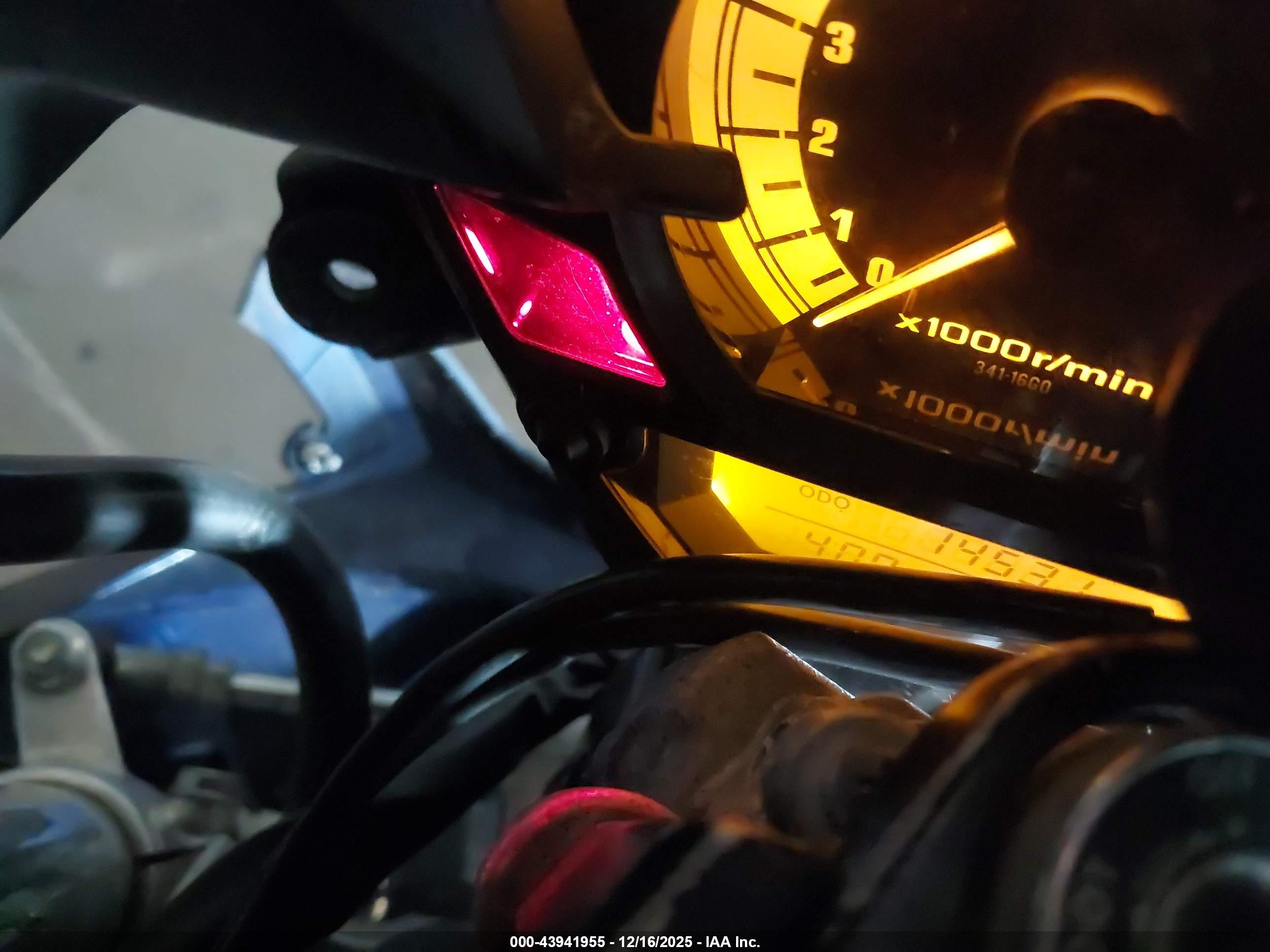 SUZUKI SV1000 image 7