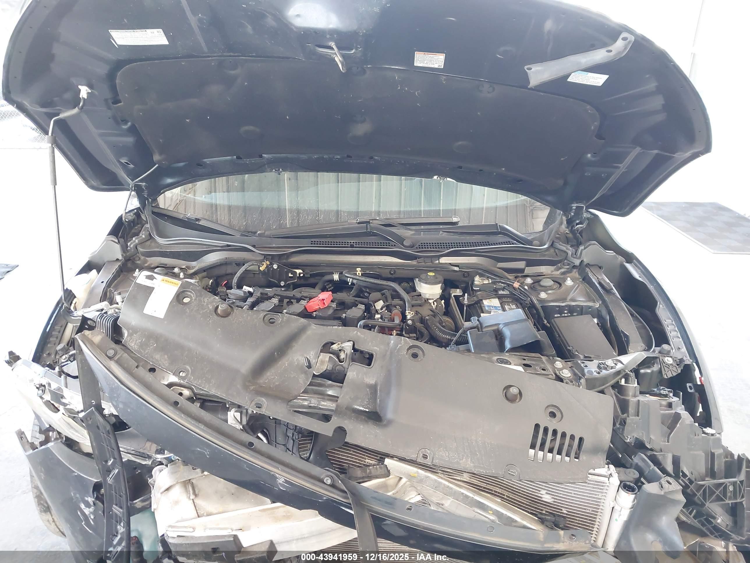 HONDA CIVIC image 10