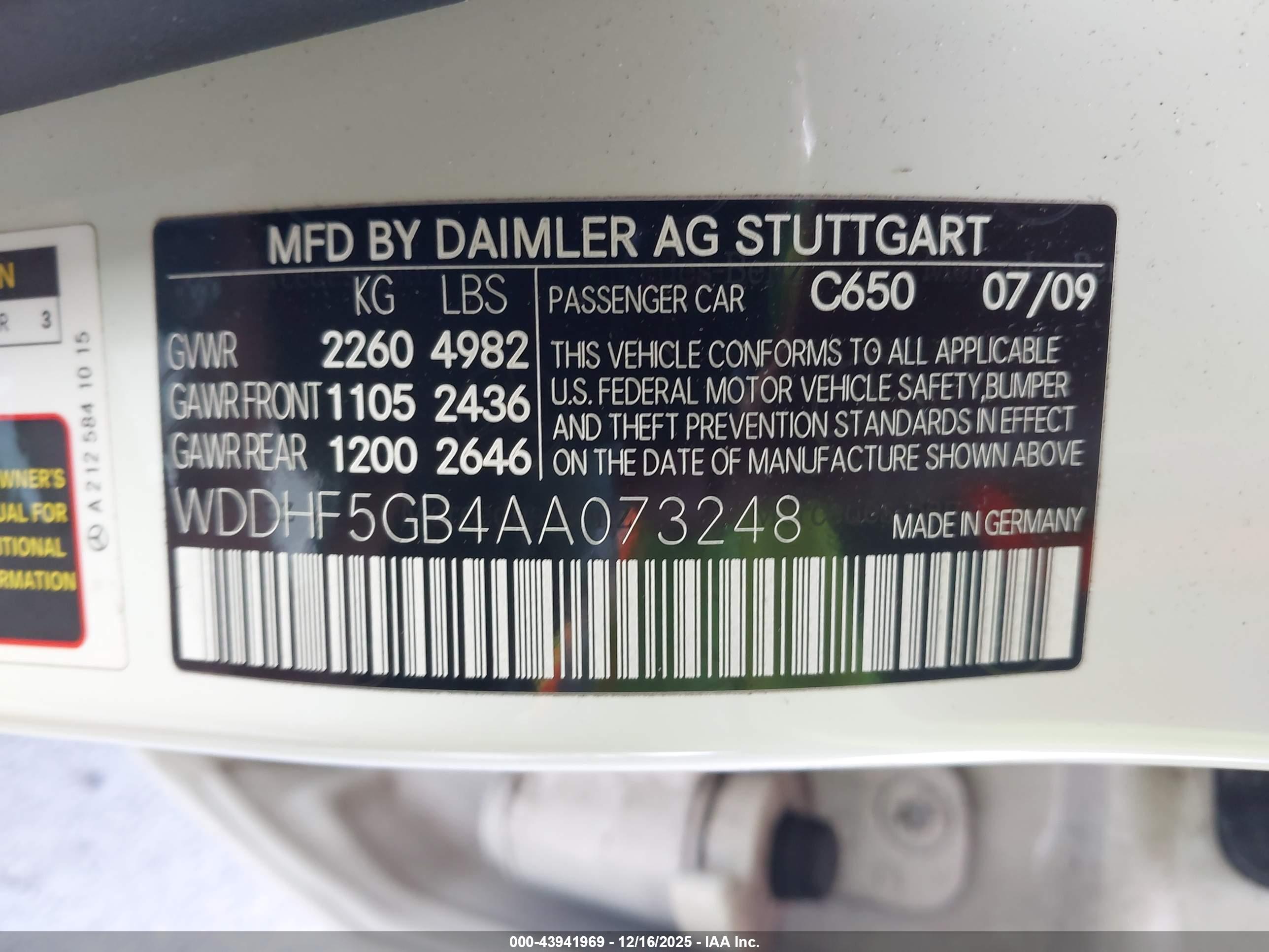 MERCEDES-BENZ E image 9