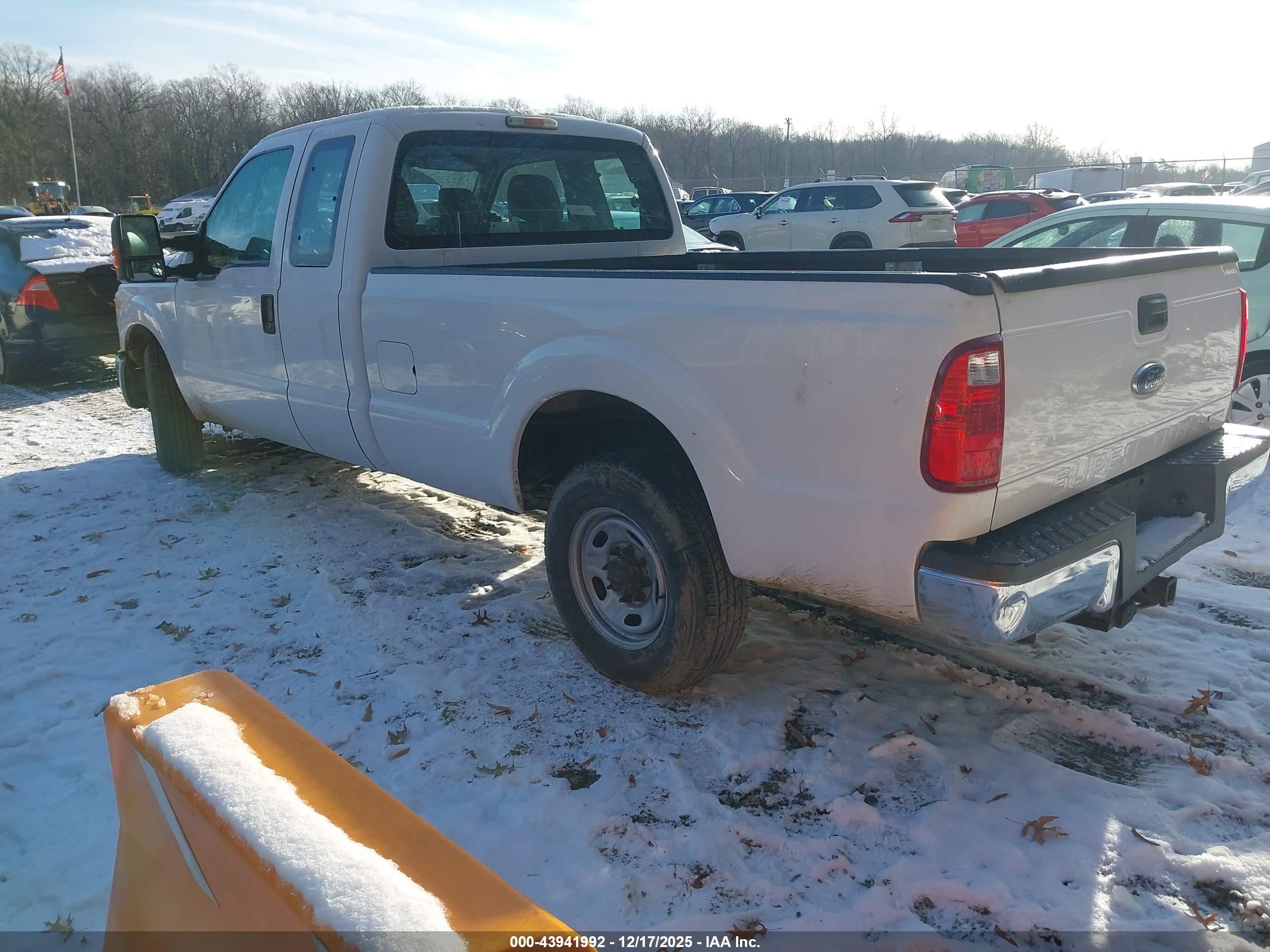 FORD F-250 image 3