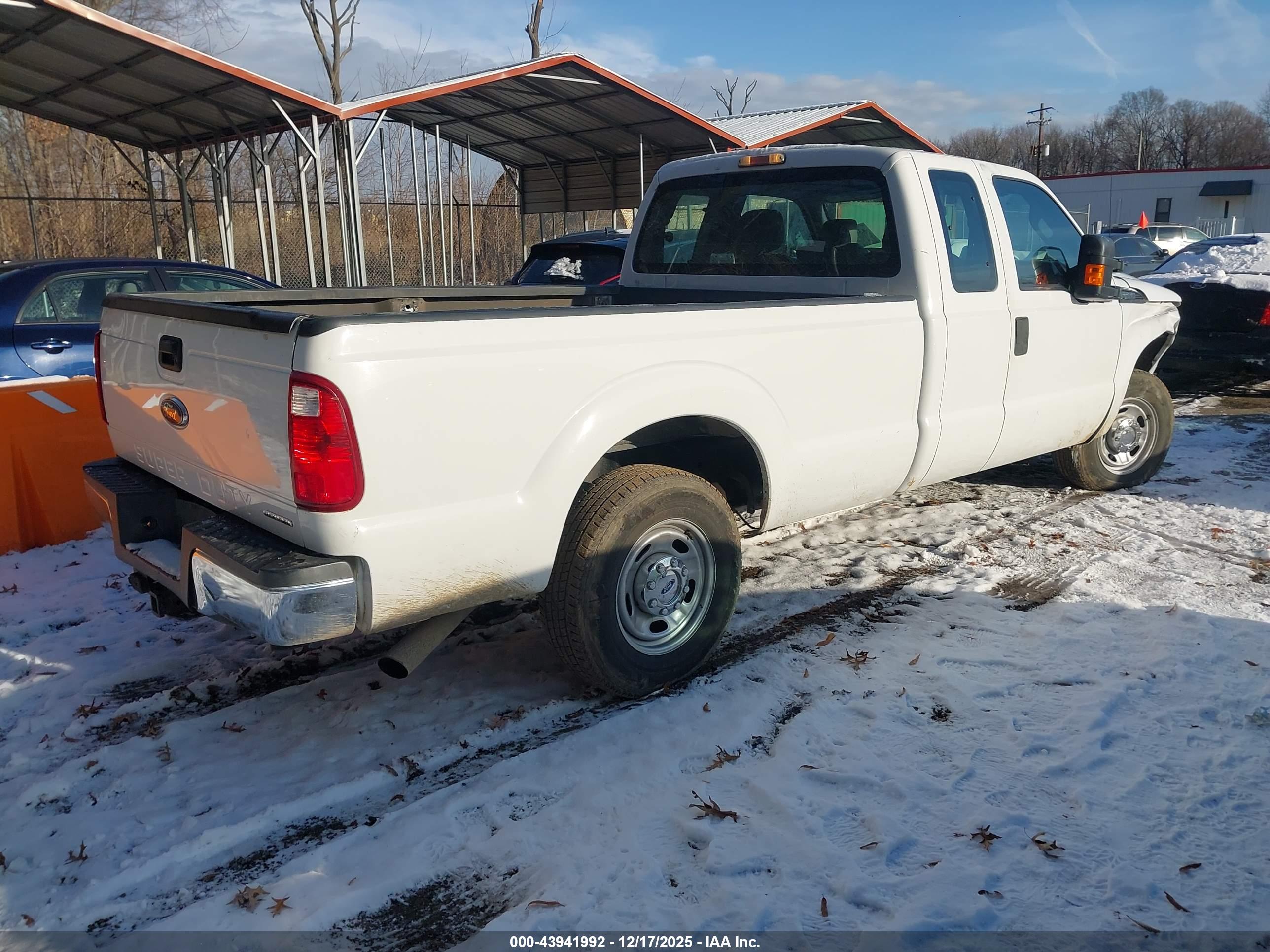 FORD F-250 image 4