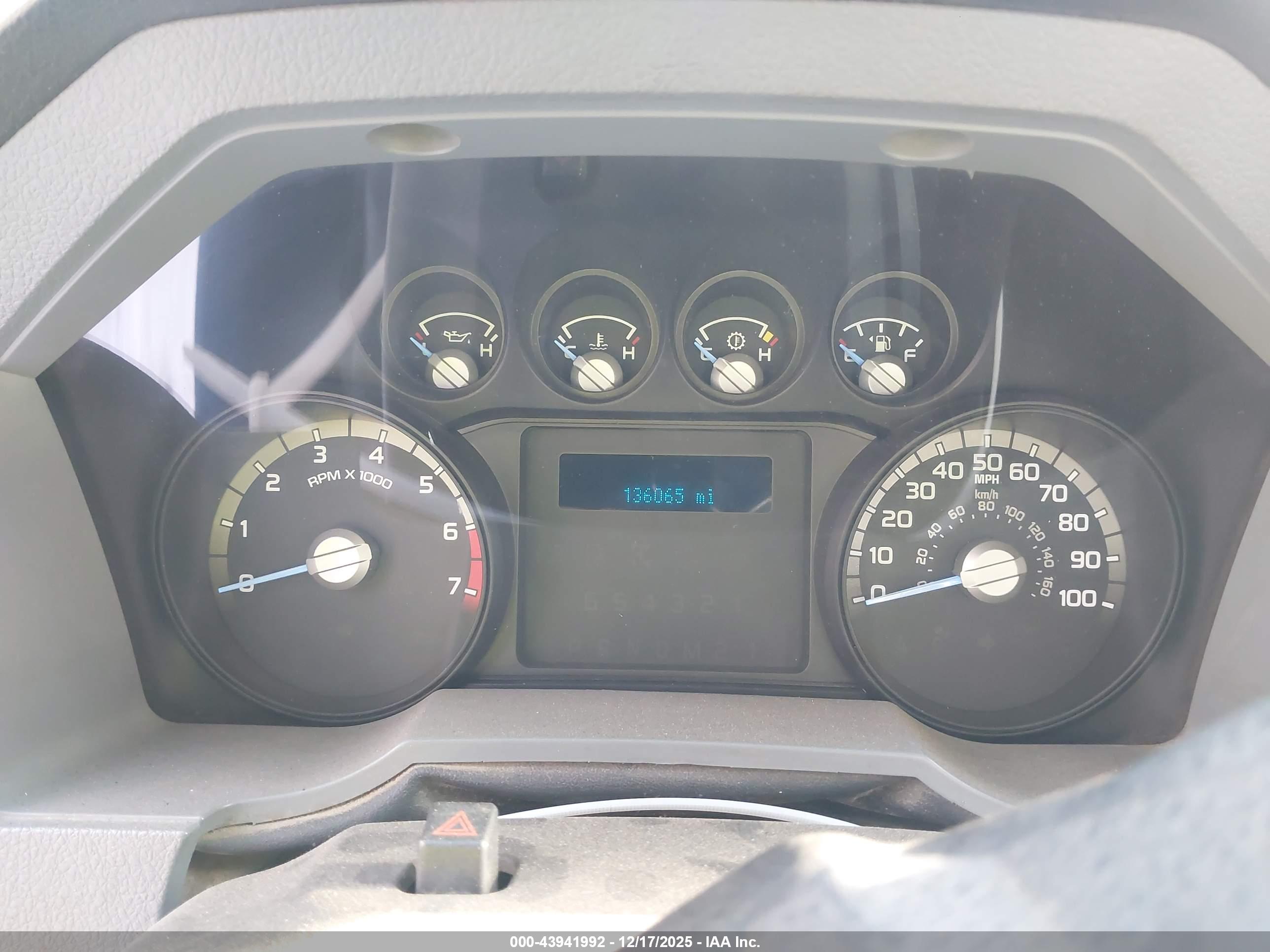 FORD F-250 image 7