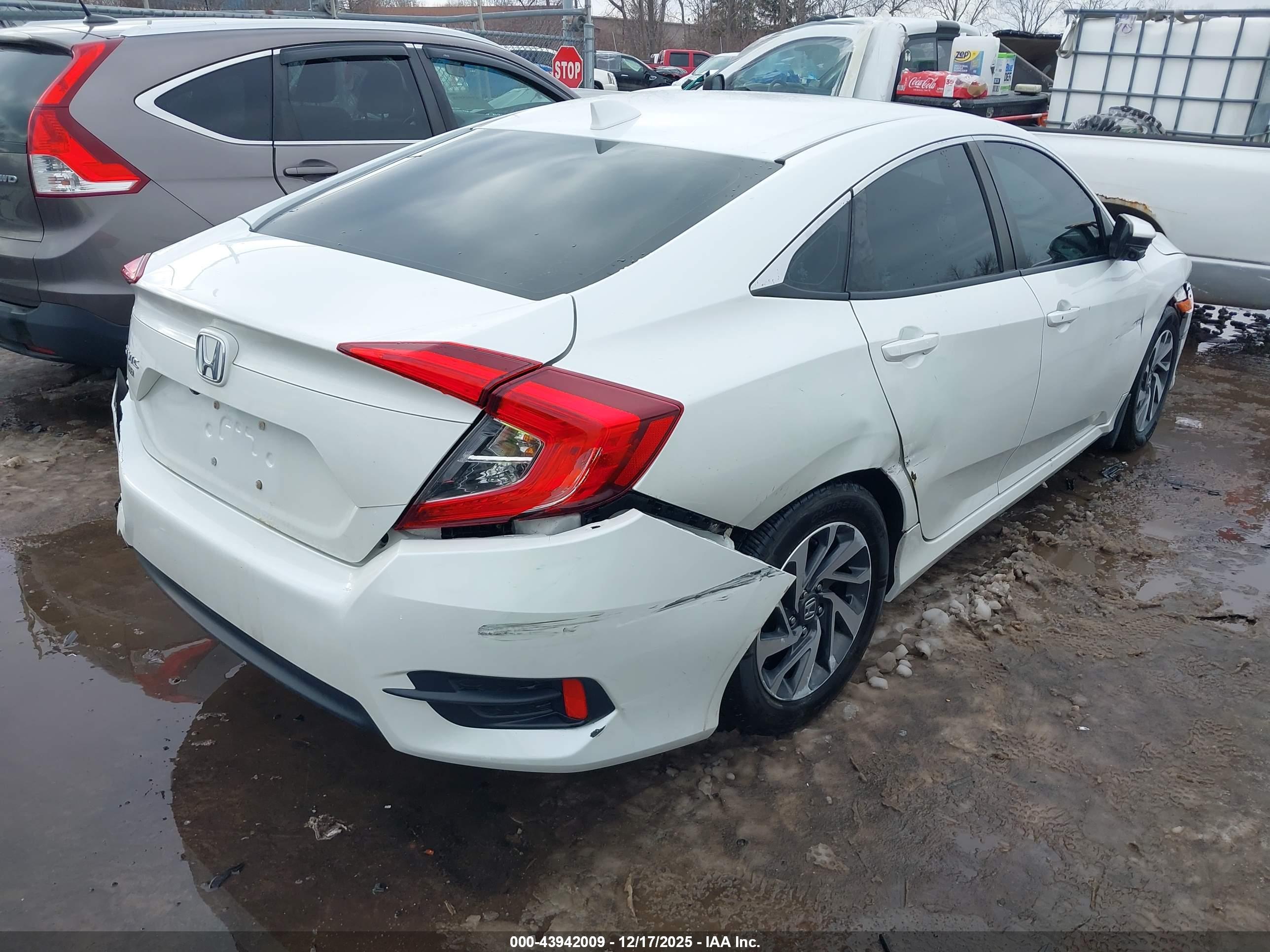 HONDA CIVIC image 4