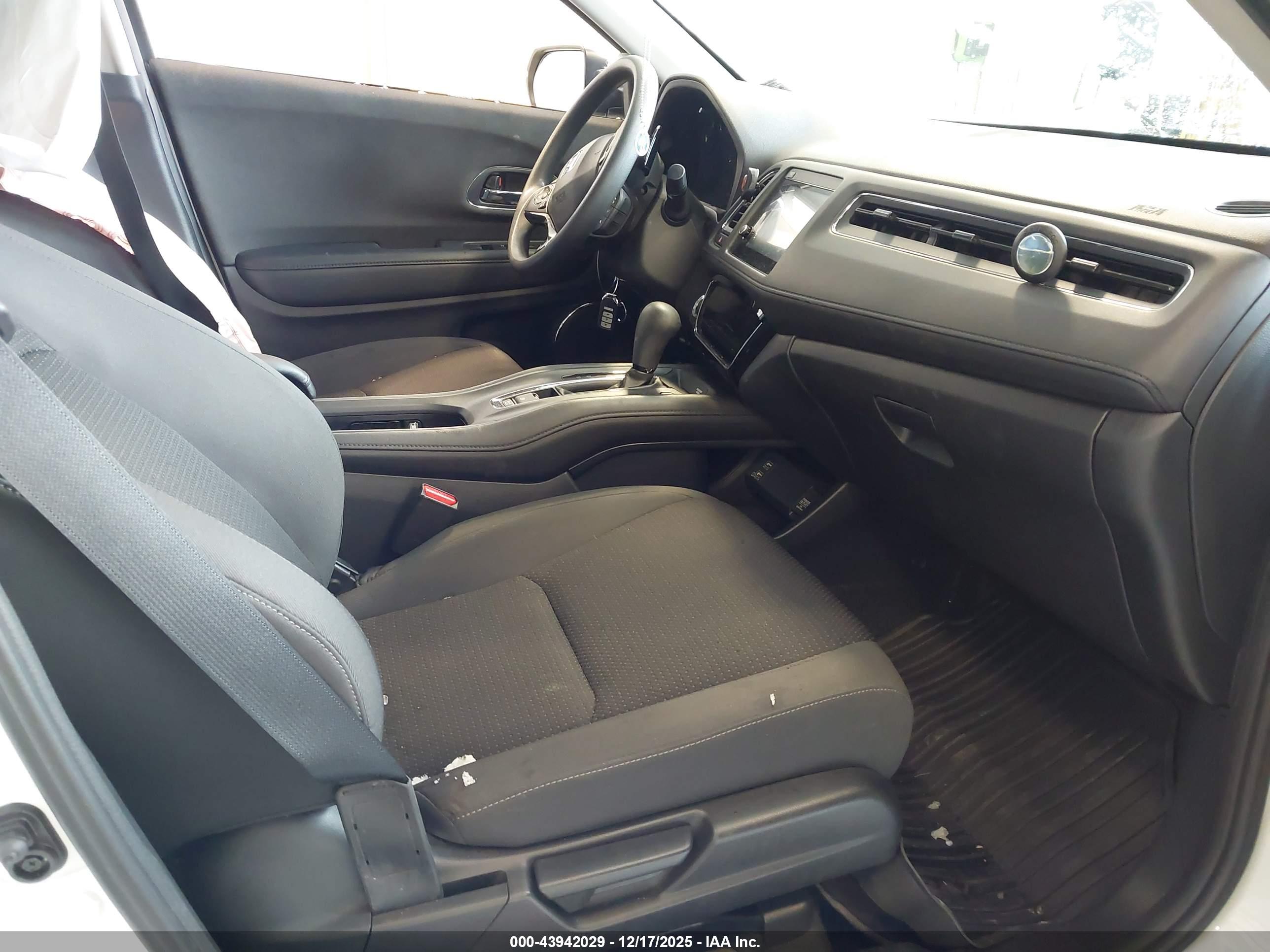 HONDA HR-V image 5