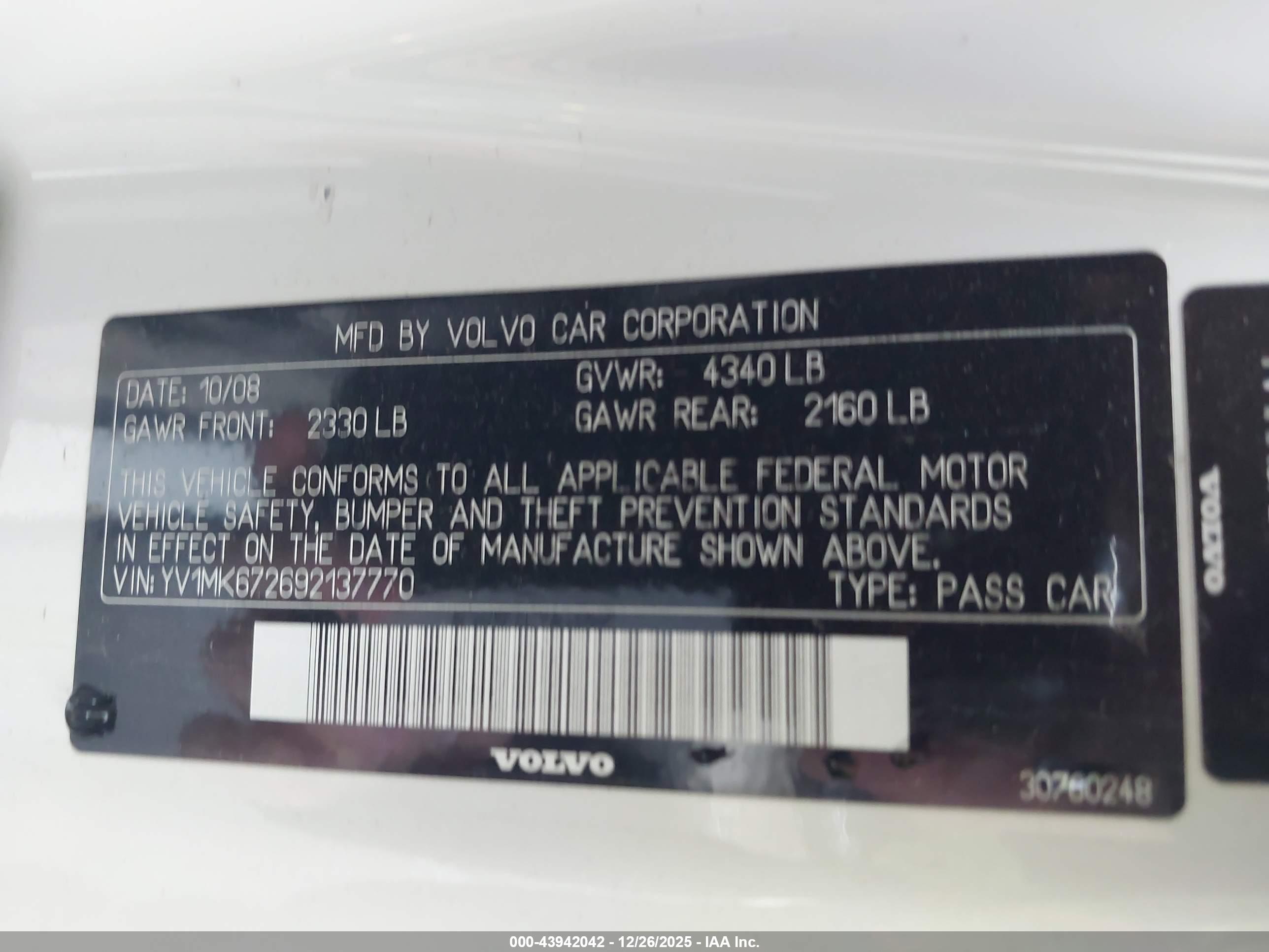 VOLVO C30 image 9