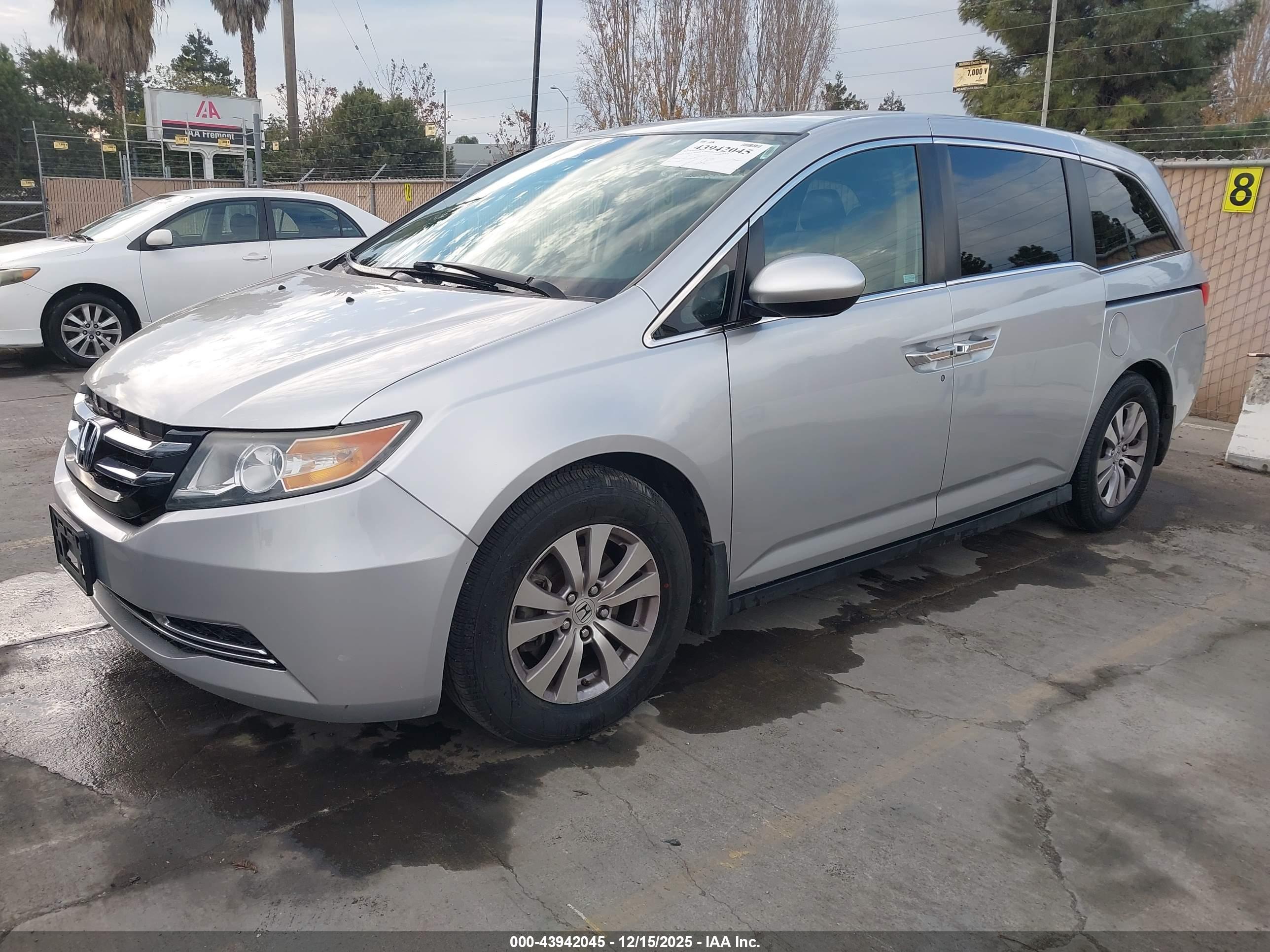 HONDA ODYSSEY image 2