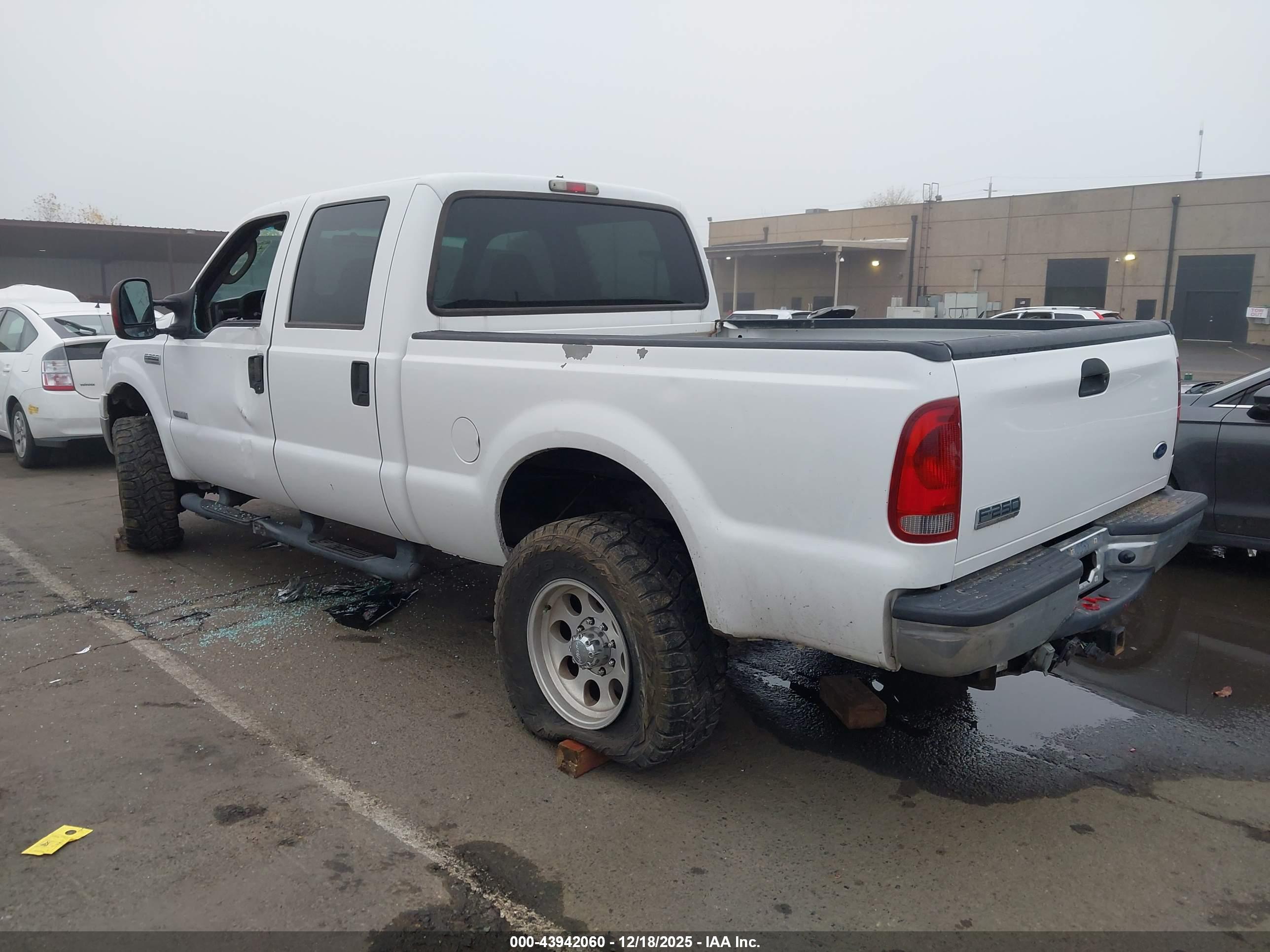 FORD F-250 image 3