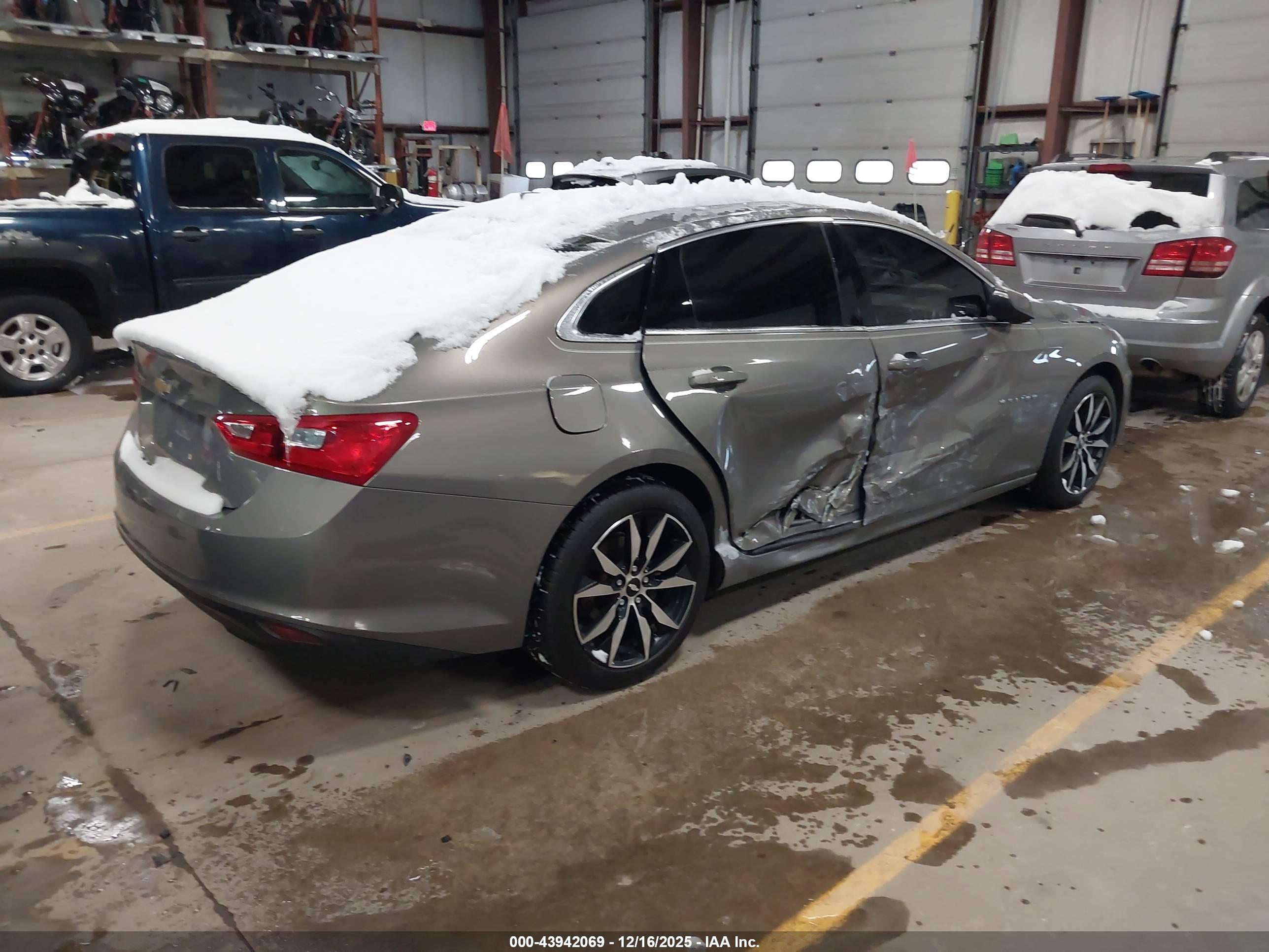 CHEVROLET MALIBU image 4