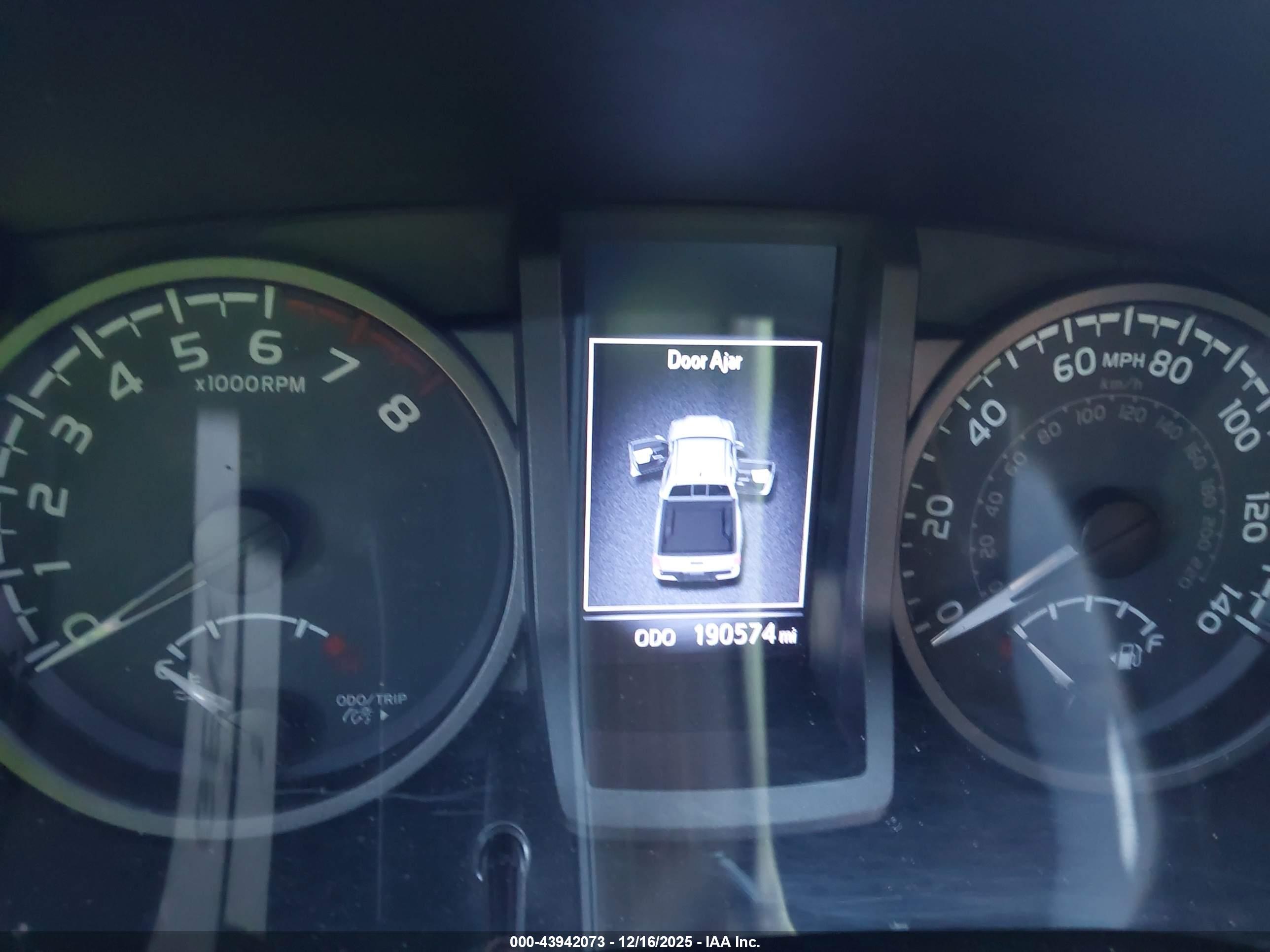 TOYOTA TACOMA image 7