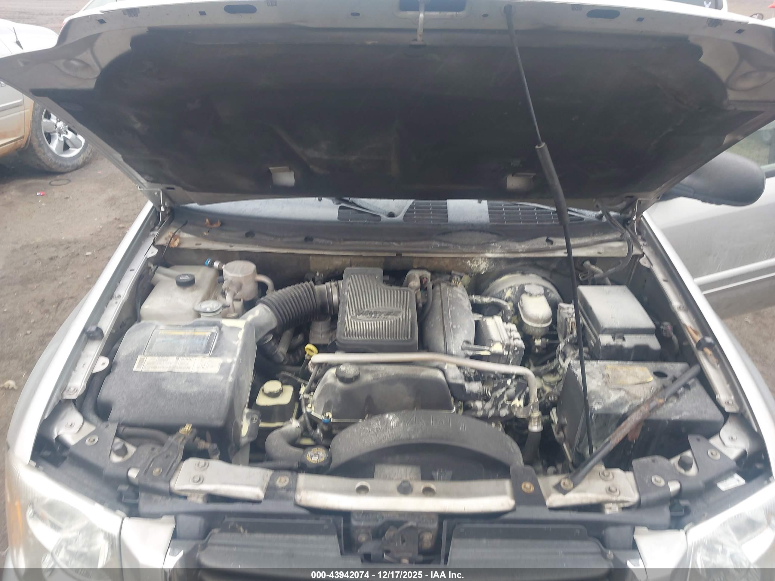 GMC ENVOY image 10