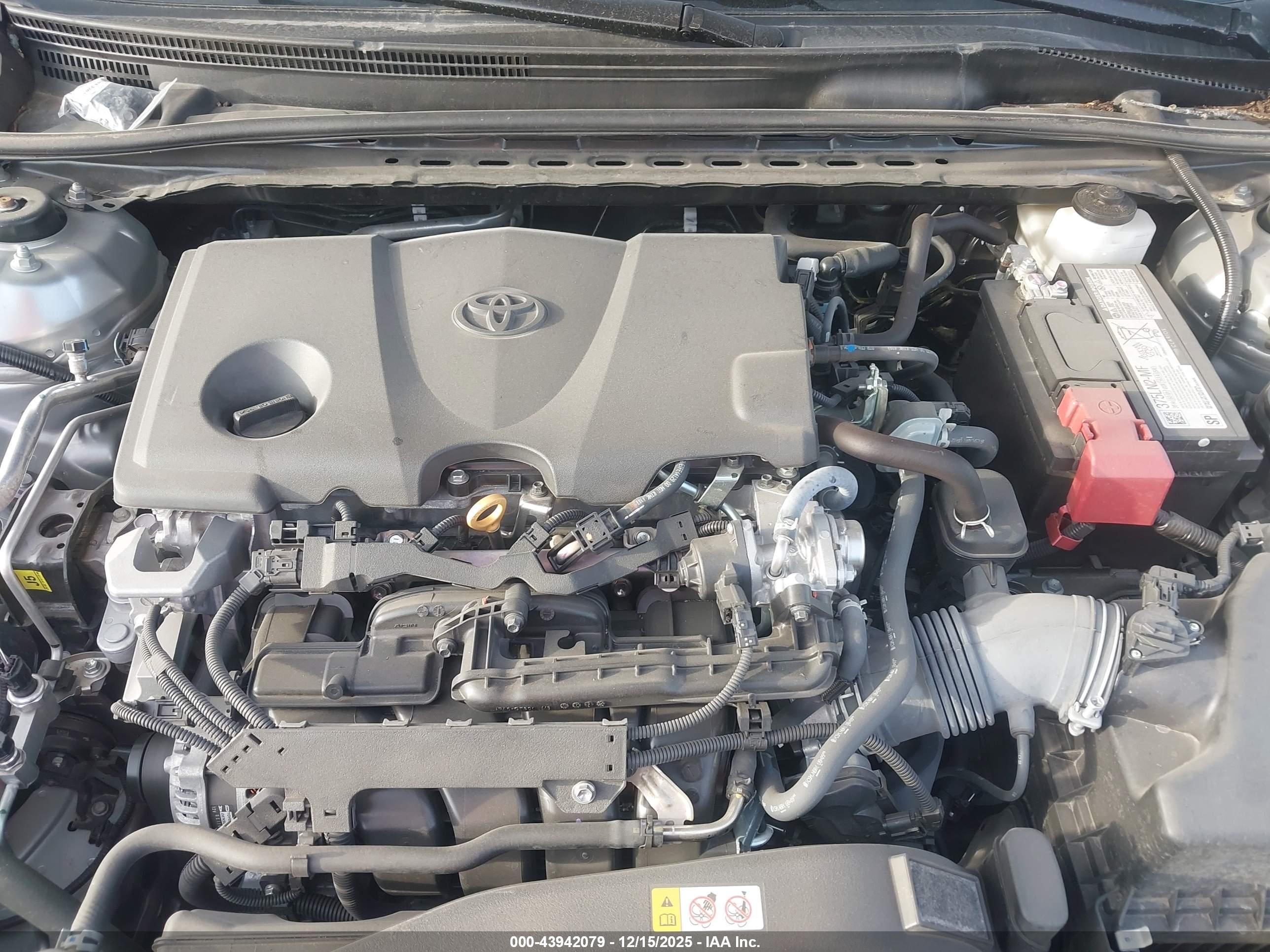 TOYOTA CAMRY image 10
