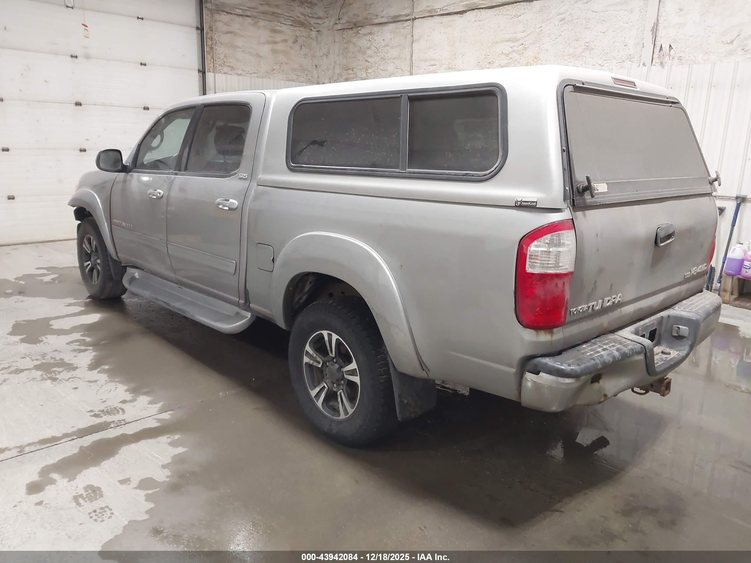 TOYOTA TUNDRA image 3