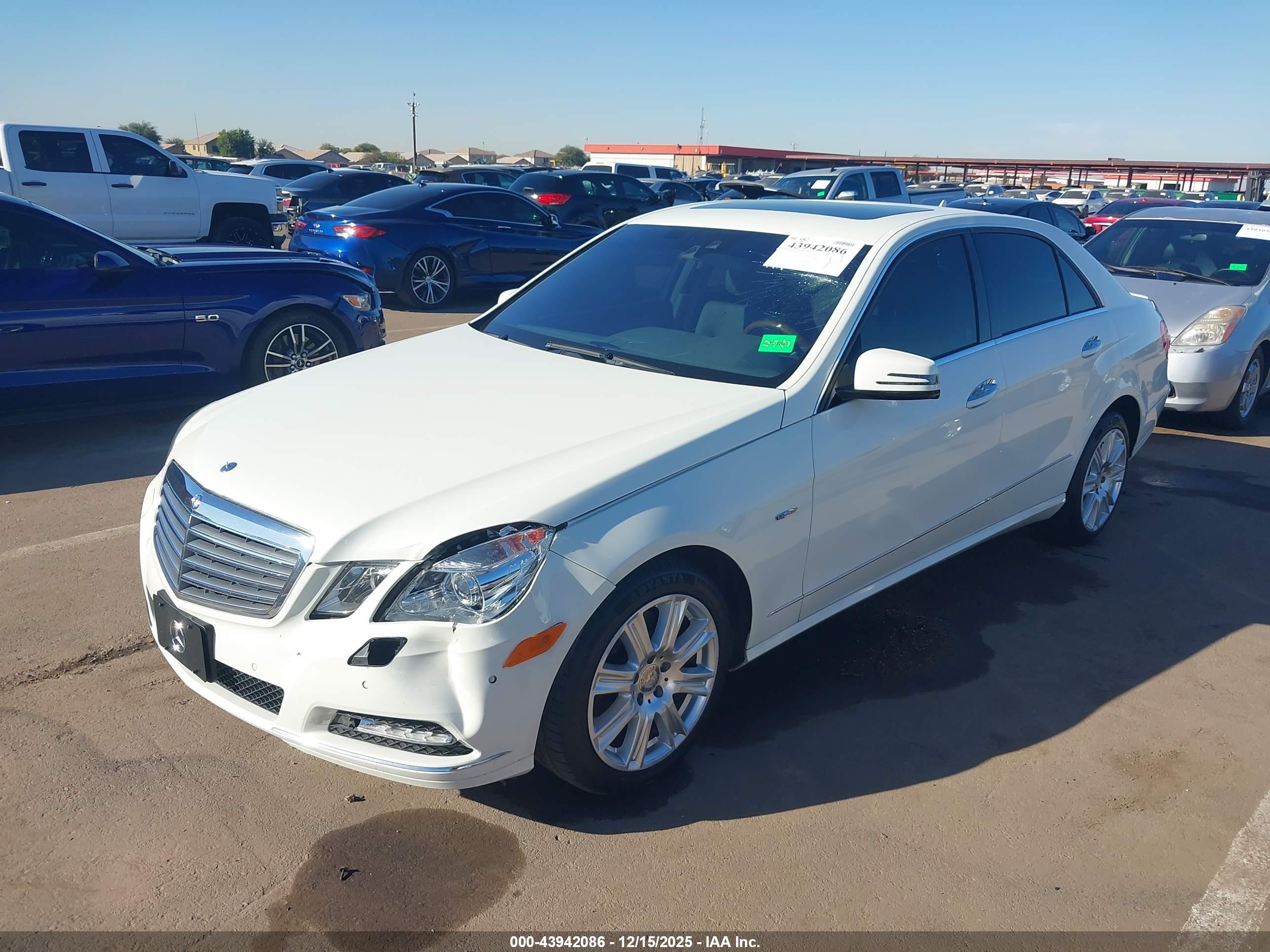 MERCEDES-BENZ E image 2