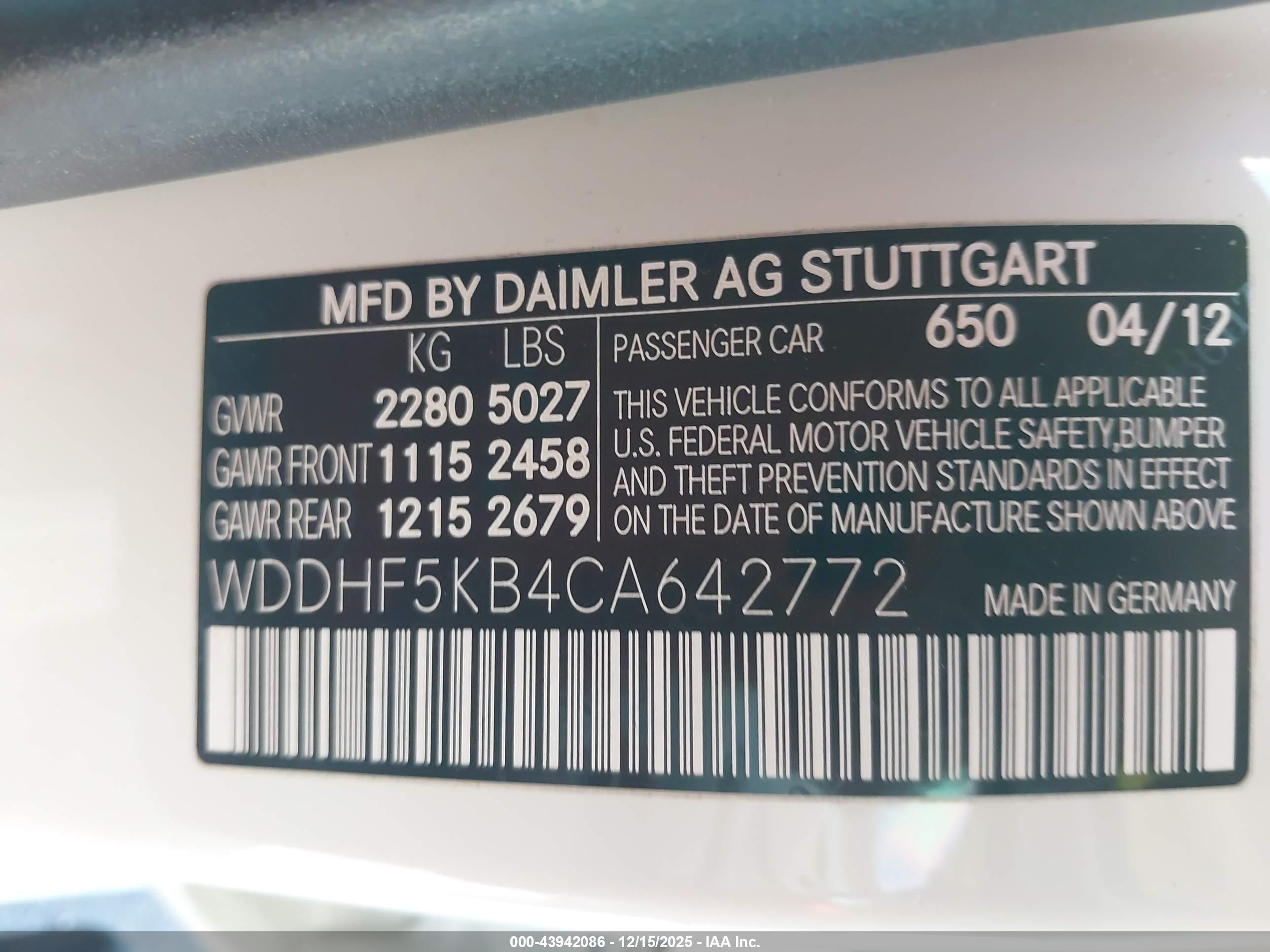 MERCEDES-BENZ E image 9
